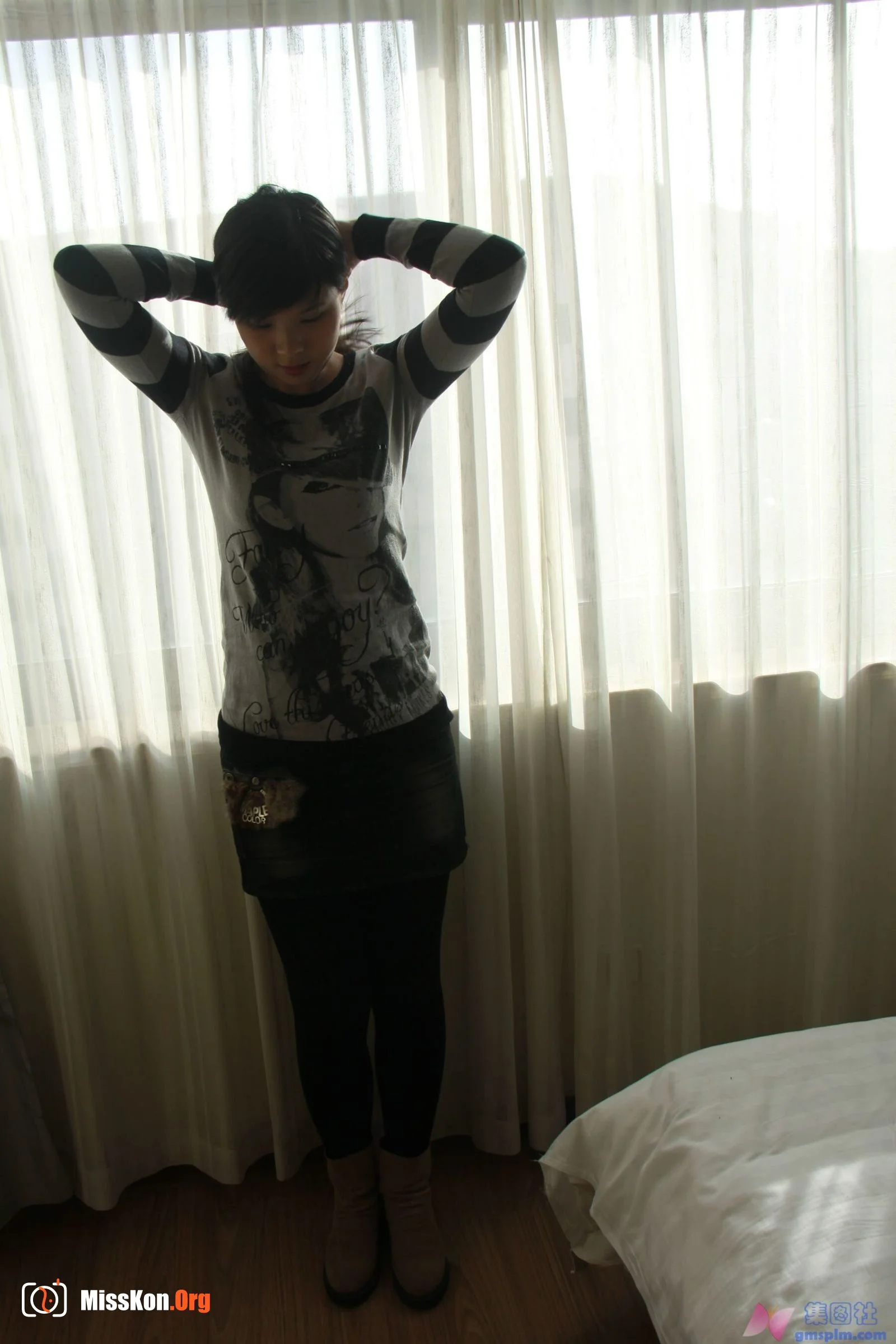 Nude photo set of Chinese model: Xiao Jing (2010-12-08) - Photo 6