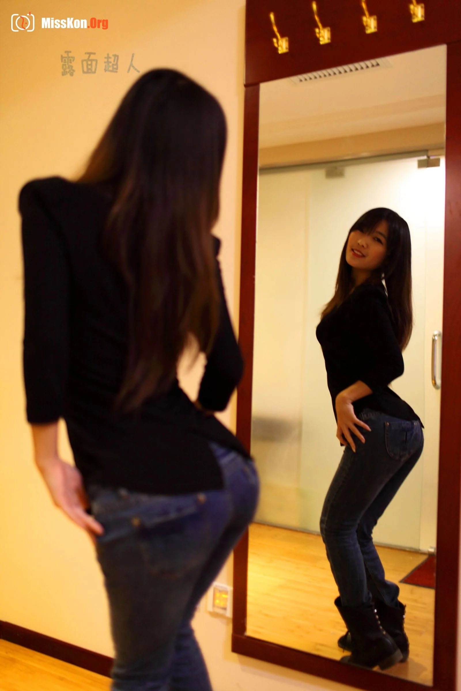 Nude photo set of Chinese model: Xiao Li (2012-12-30) - Photo 12