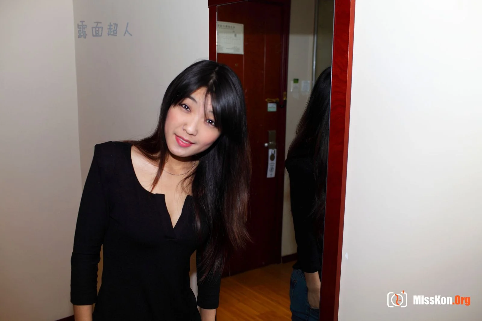 Nude photo set of Chinese model: Xiao Li (2012-12-30) - Photo 18