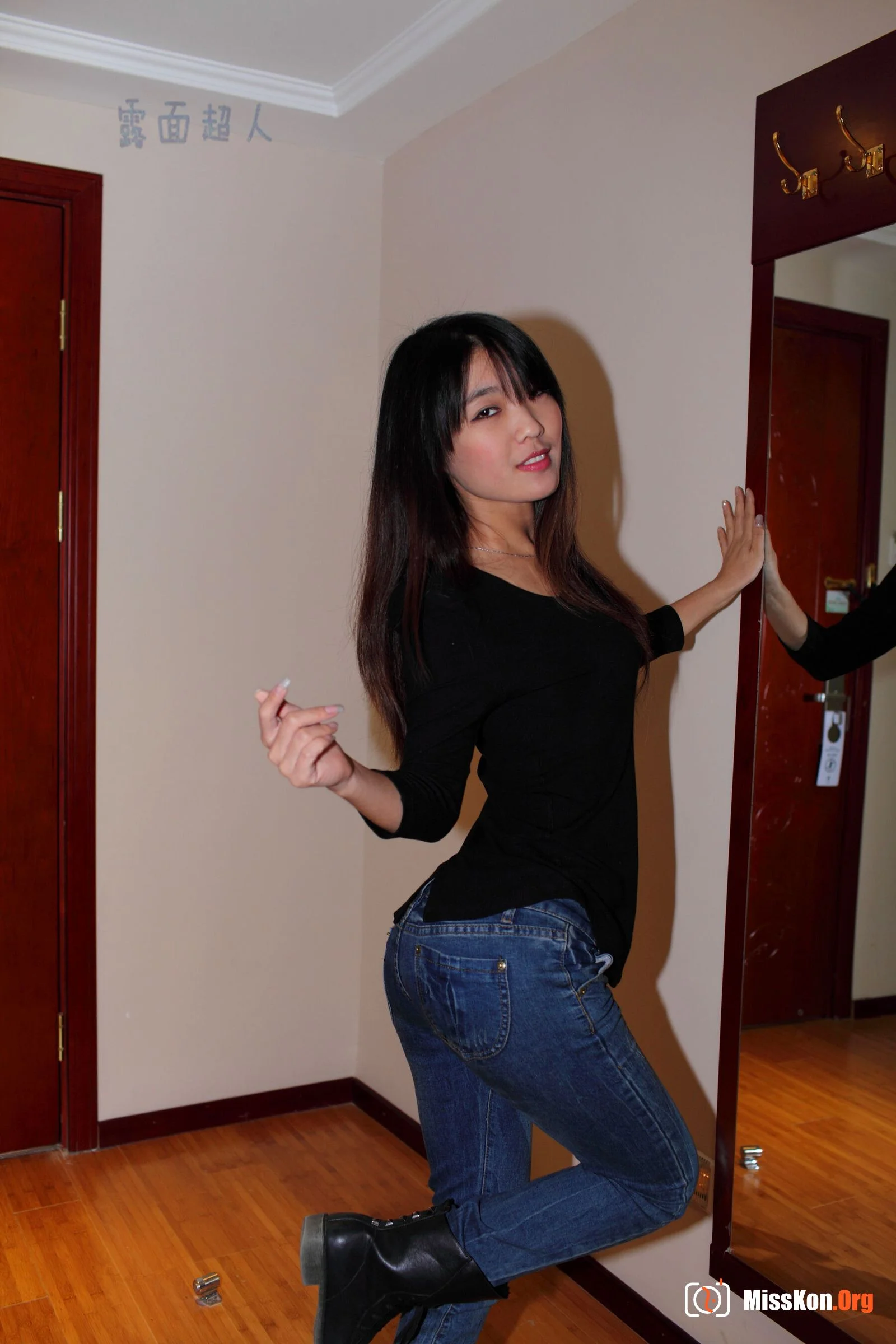 Nude photo set of Chinese model: Xiao Li (2012-12-30) - Photo 20