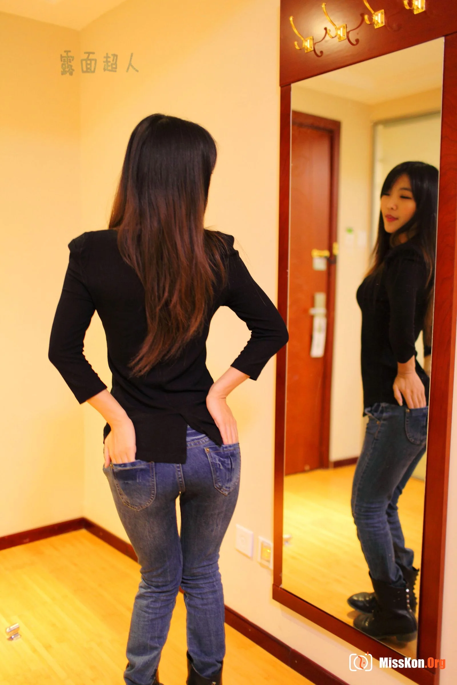 Nude photo set of Chinese model: Xiao Li (2012-12-30) - Photo 4