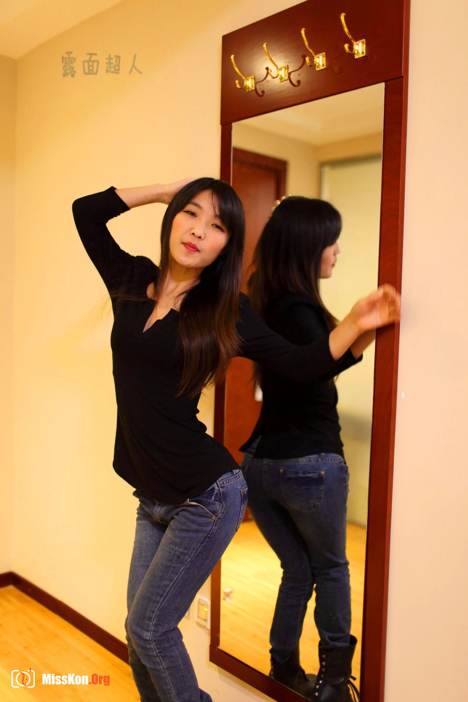 Nude photo set of Chinese model: Xiao Li (2012-12-30) - Photo 6