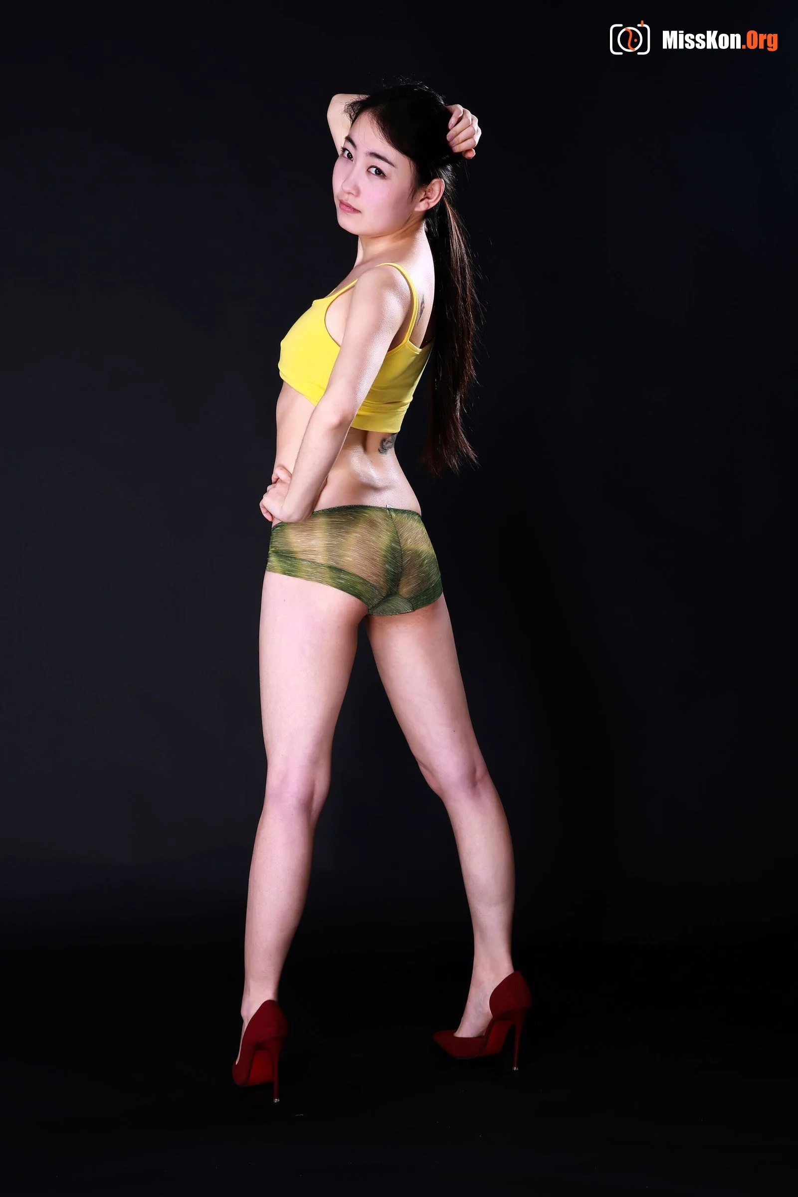 Nude photo set of Chinese model: Xiao Mu & A Lin - Photo 17