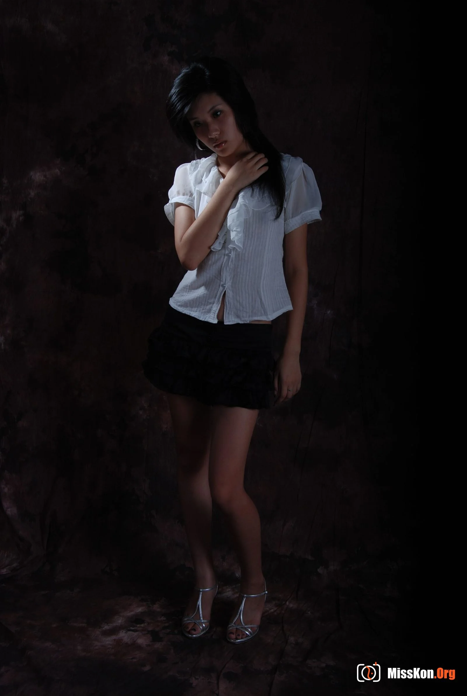 Nude photo set of Chinese model: Xiaohe (2011-06-15) - Photo 10