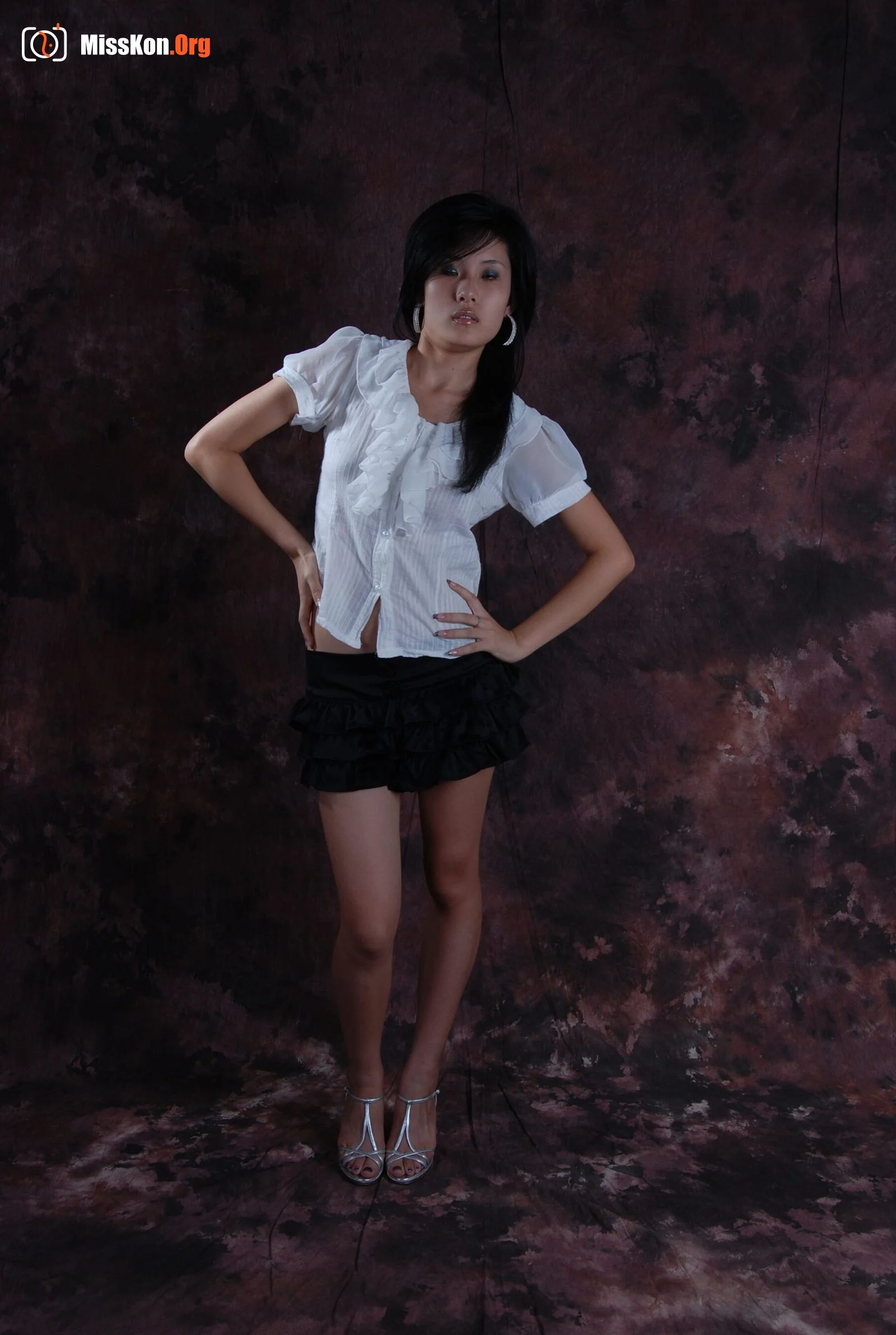 Nude photo set of Chinese model: Xiaohe (2011-06-15) - Photo 13
