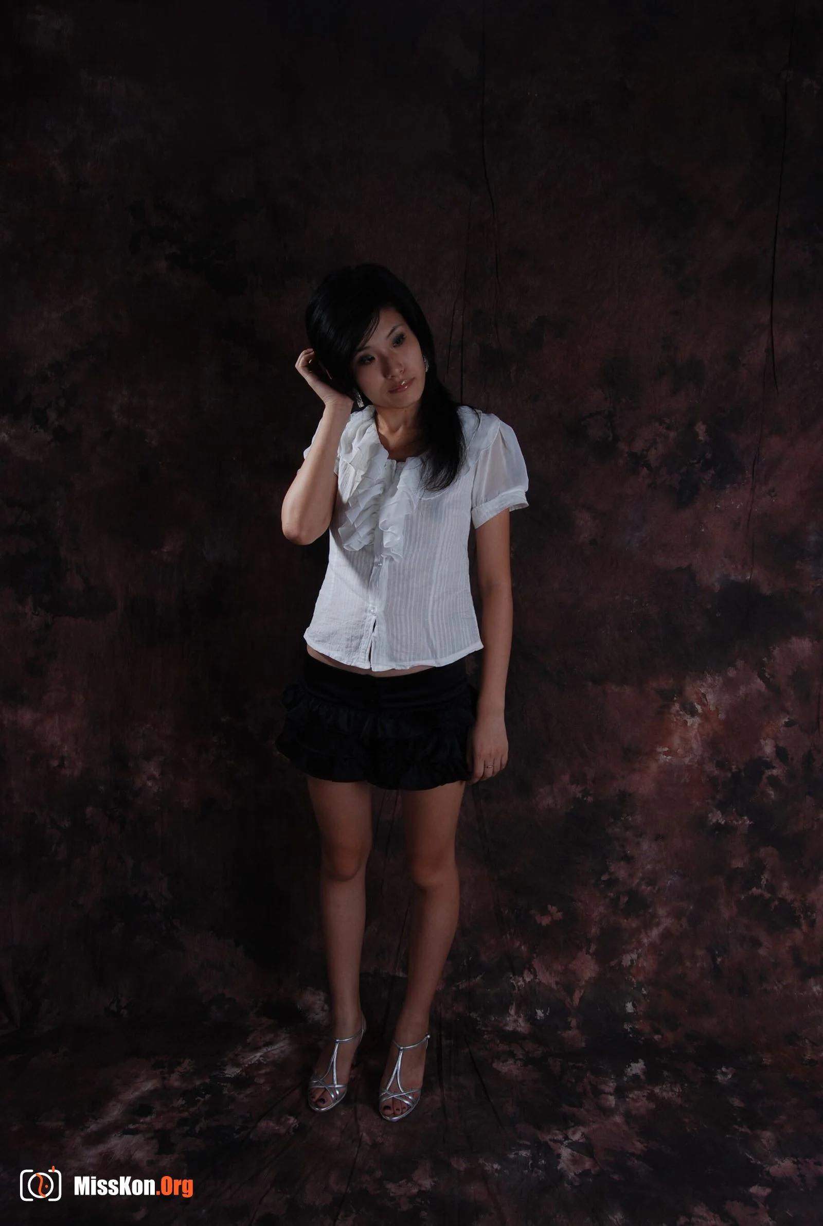 Nude photo set of Chinese model: Xiaohe (2011-06-15) - Photo 2