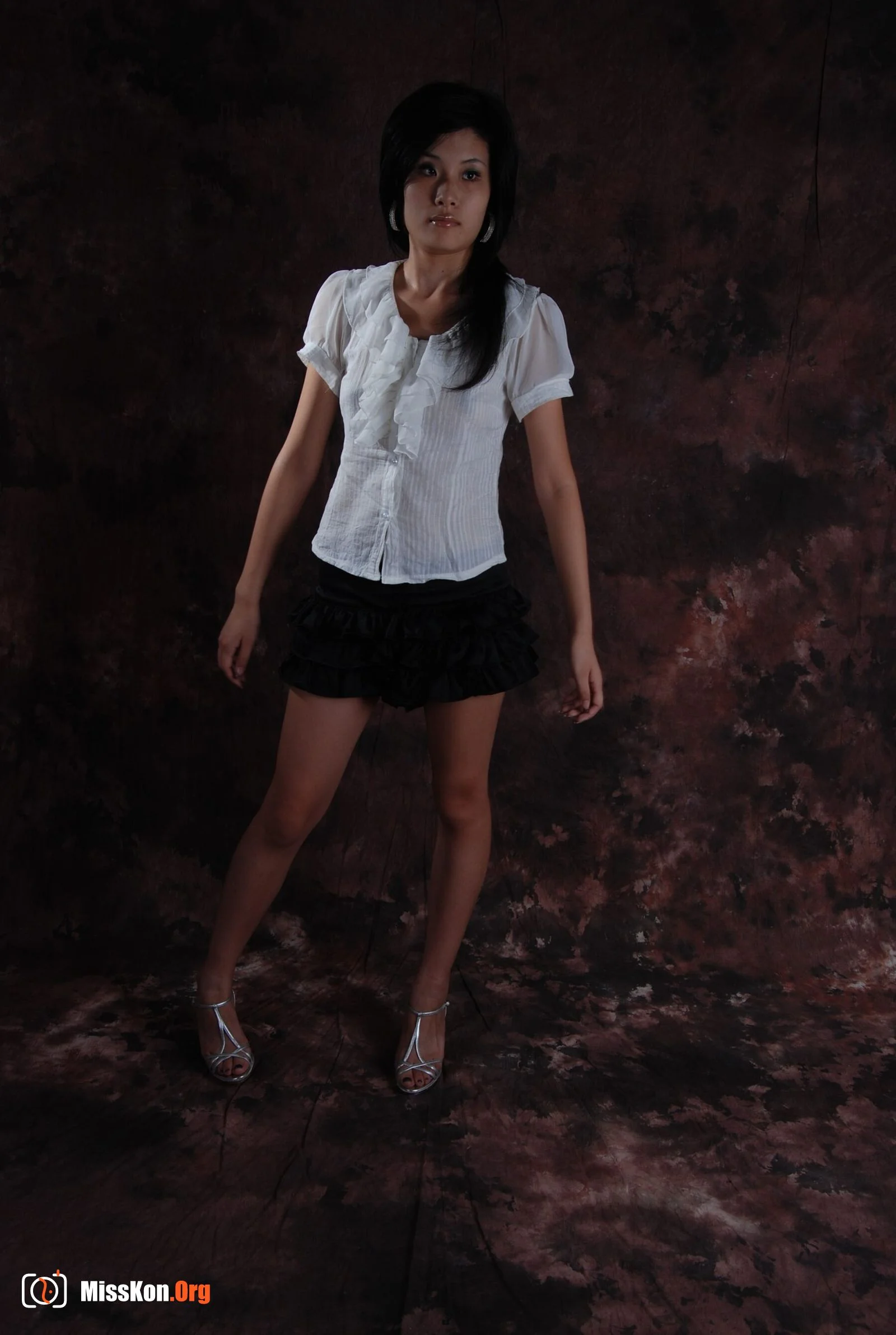 Nude photo set of Chinese model: Xiaohe (2011-06-15) - Photo 4