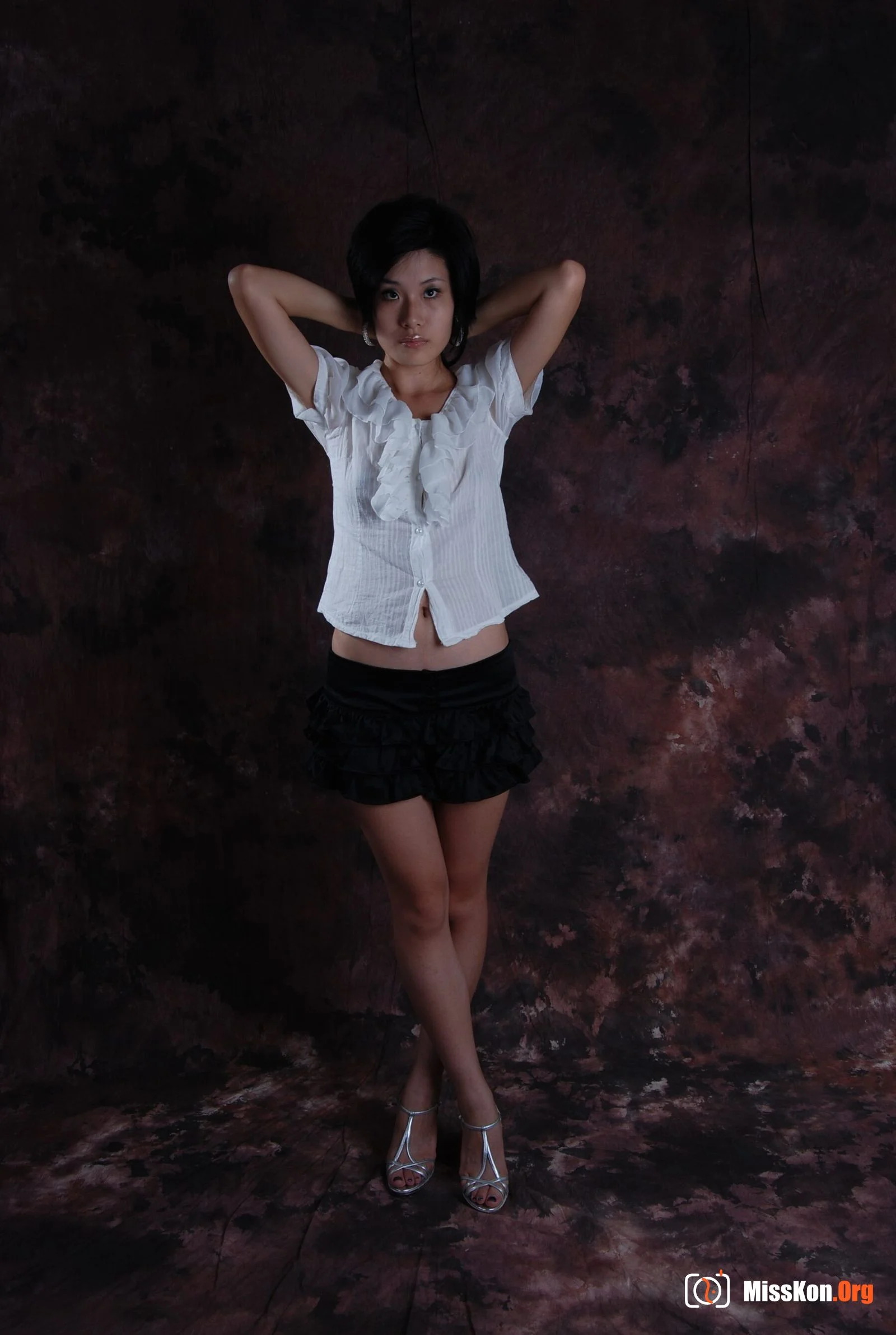 Nude photo set of Chinese model: Xiaohe (2011-06-15) - Photo 9
