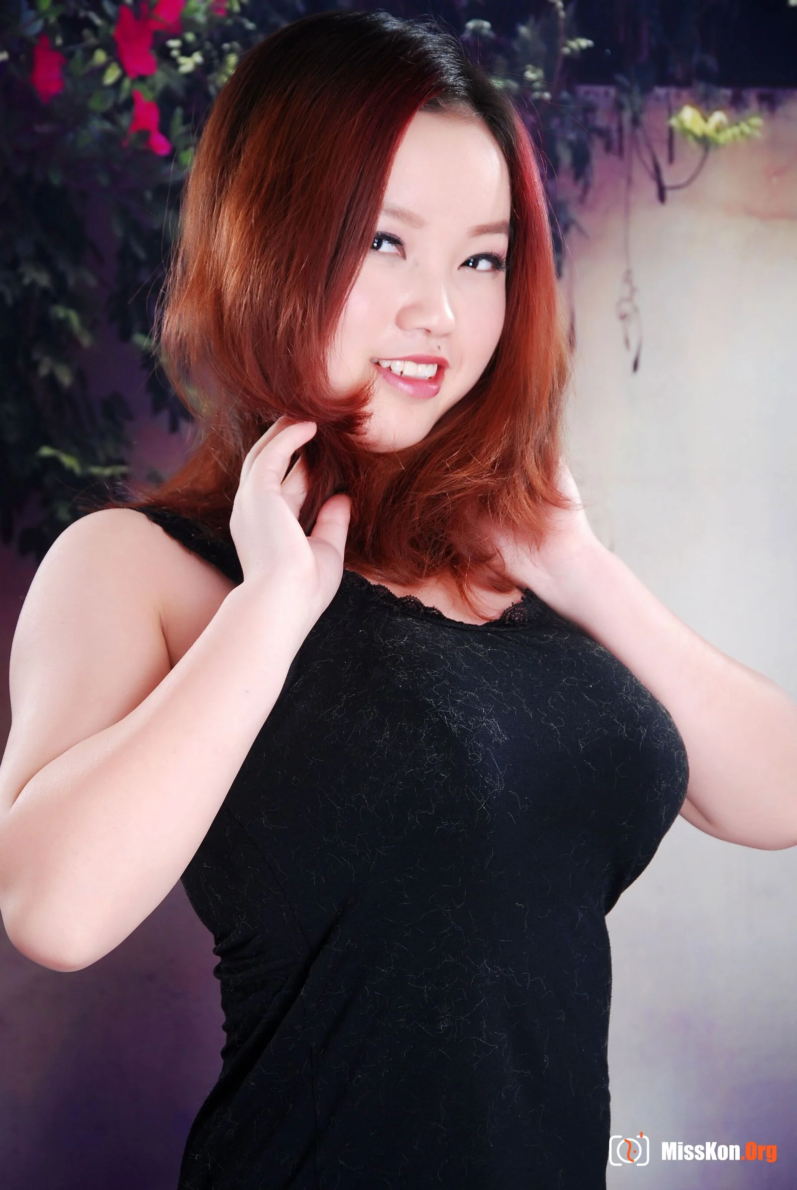 Nude photo set of Chinese model: Xiaoli - Photo 17