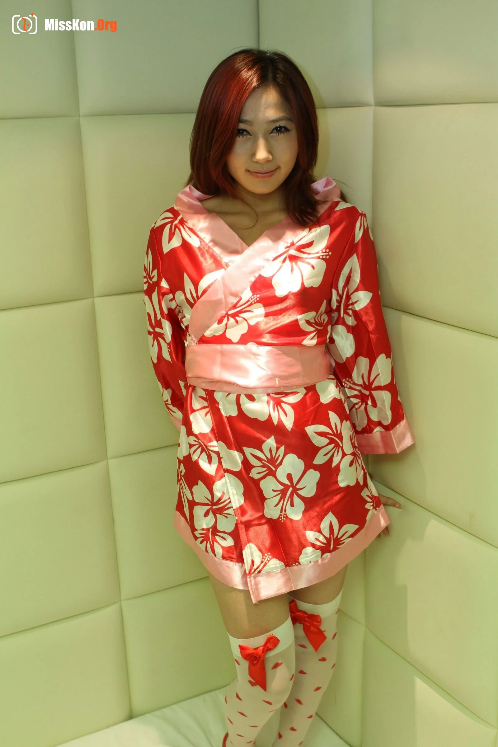 Nude photo set of Chinese model: Xiaoqing (2011-05-28) - Photo 12