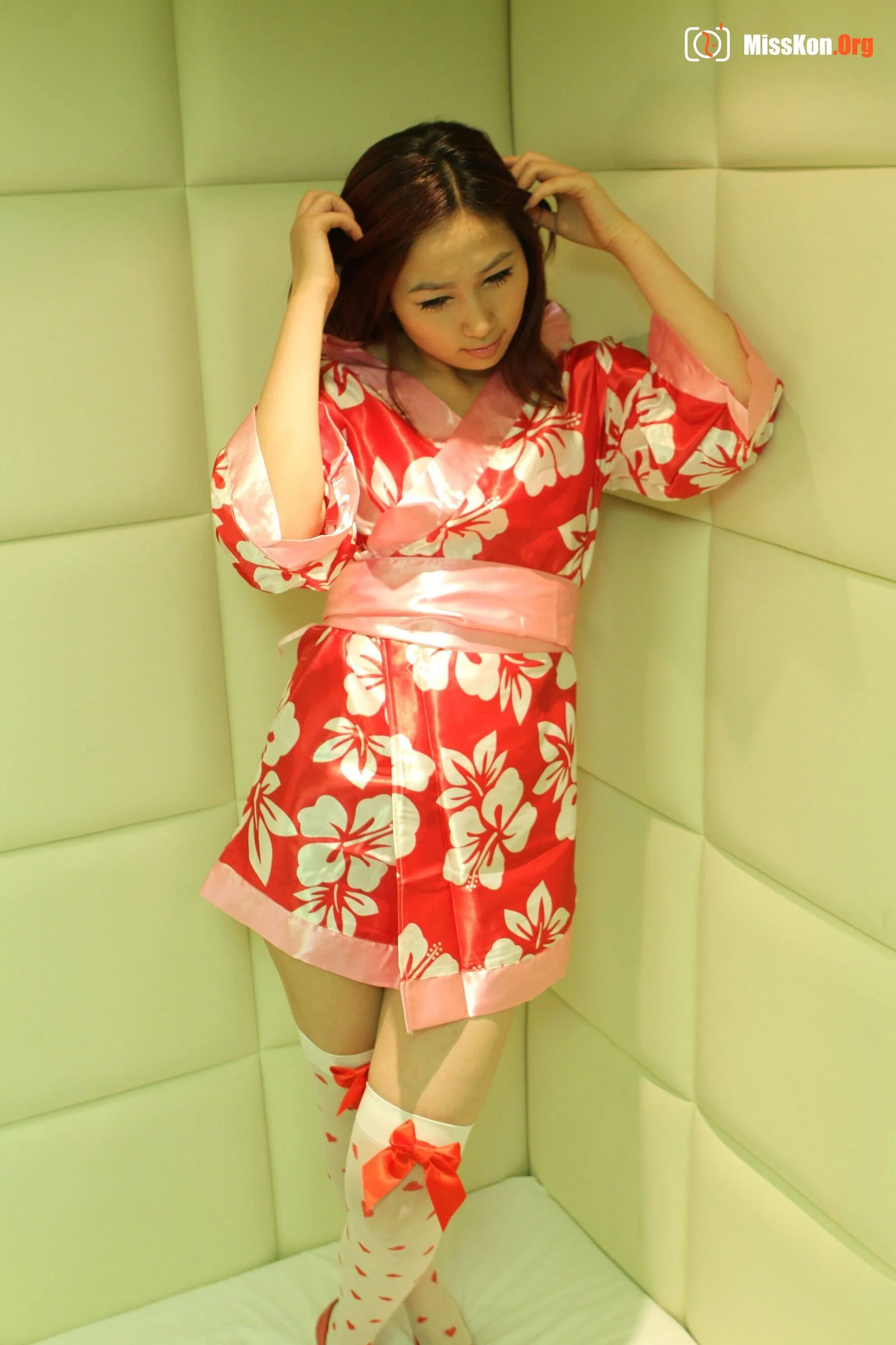 Nude photo set of Chinese model: Xiaoqing (2011-05-28) - Photo 9