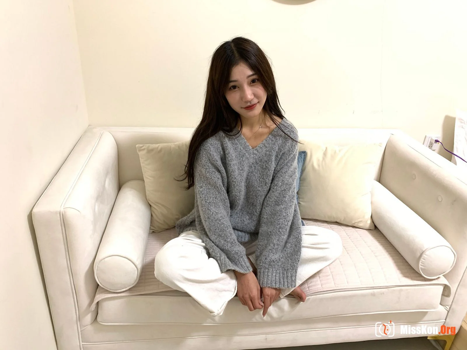 Nude photo set of Chinese model: Xiaowan (2019-12-03) - Photo 17