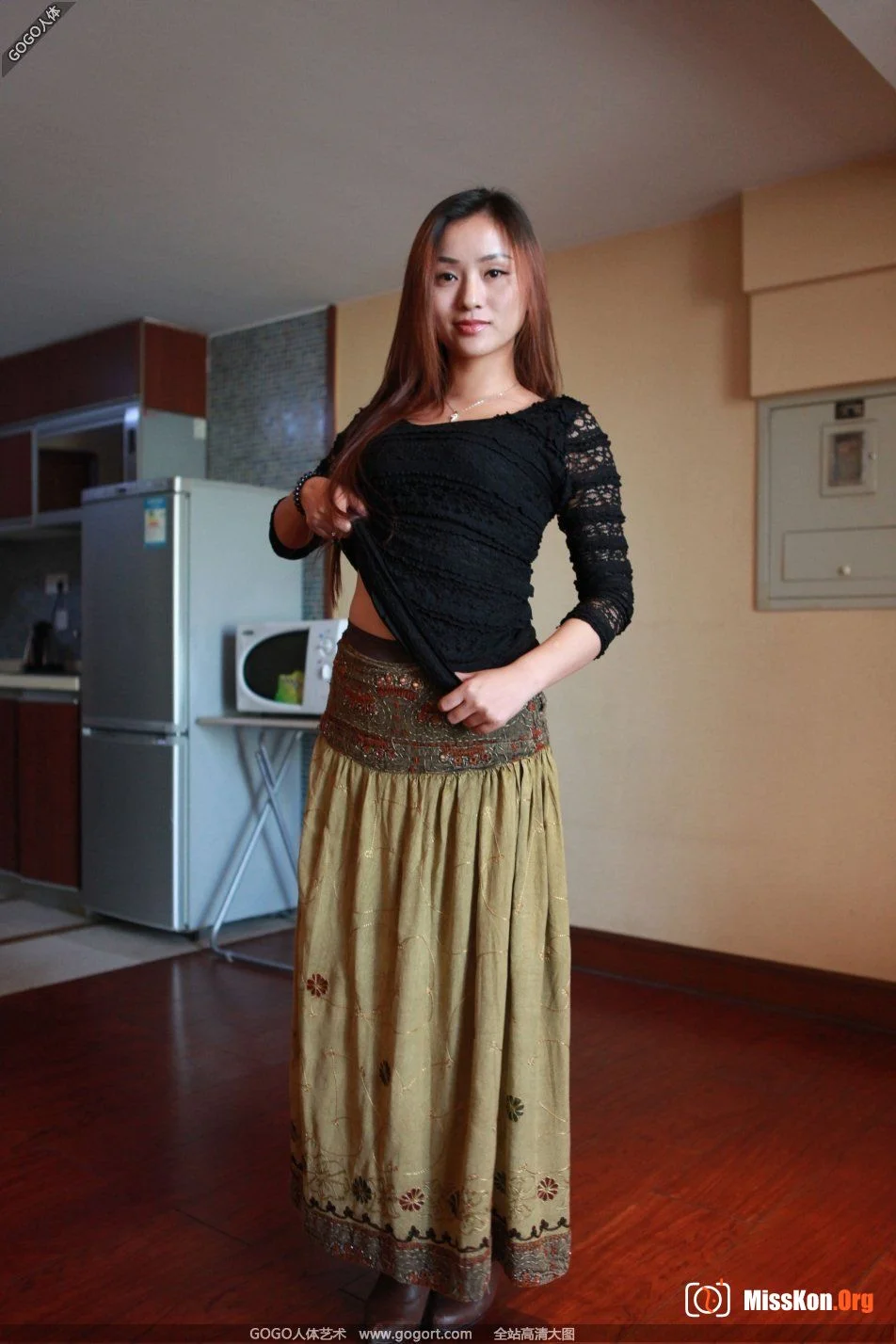 Nude photo set of Chinese model: Xin Yi - Photo 10