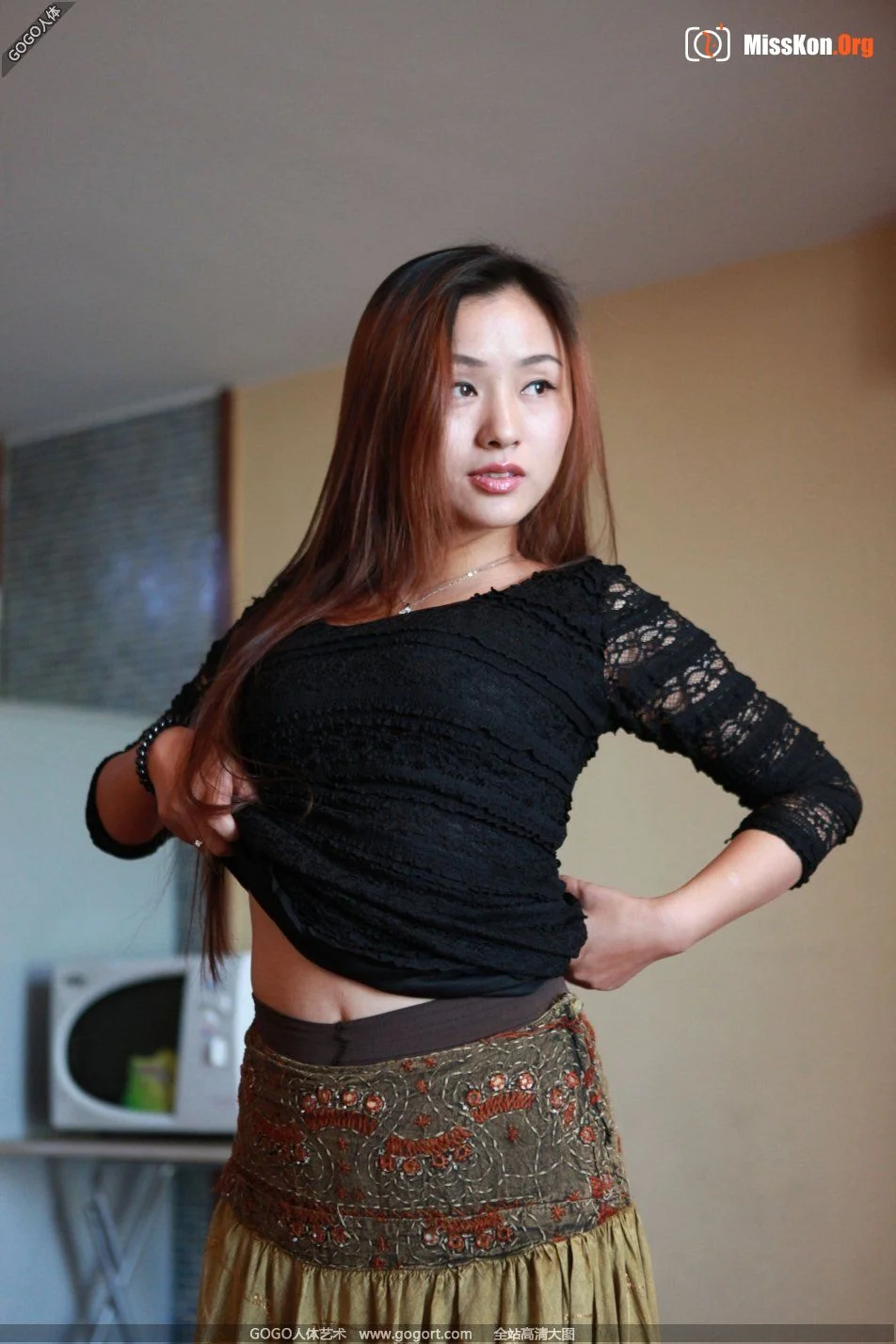 Nude photo set of Chinese model: Xin Yi - Photo 11