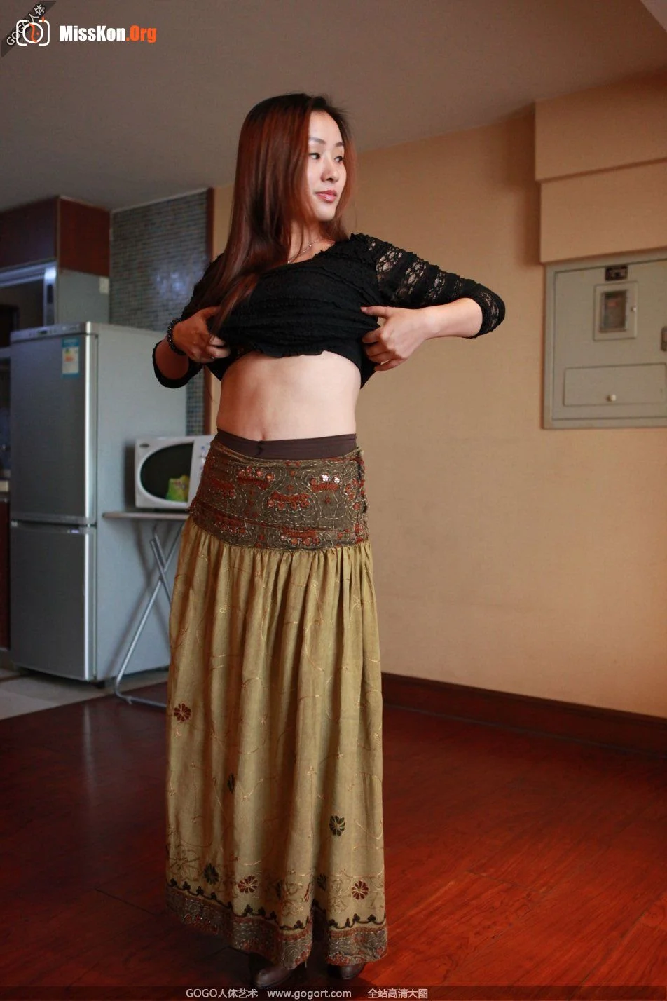 Nude photo set of Chinese model: Xin Yi - Photo 14