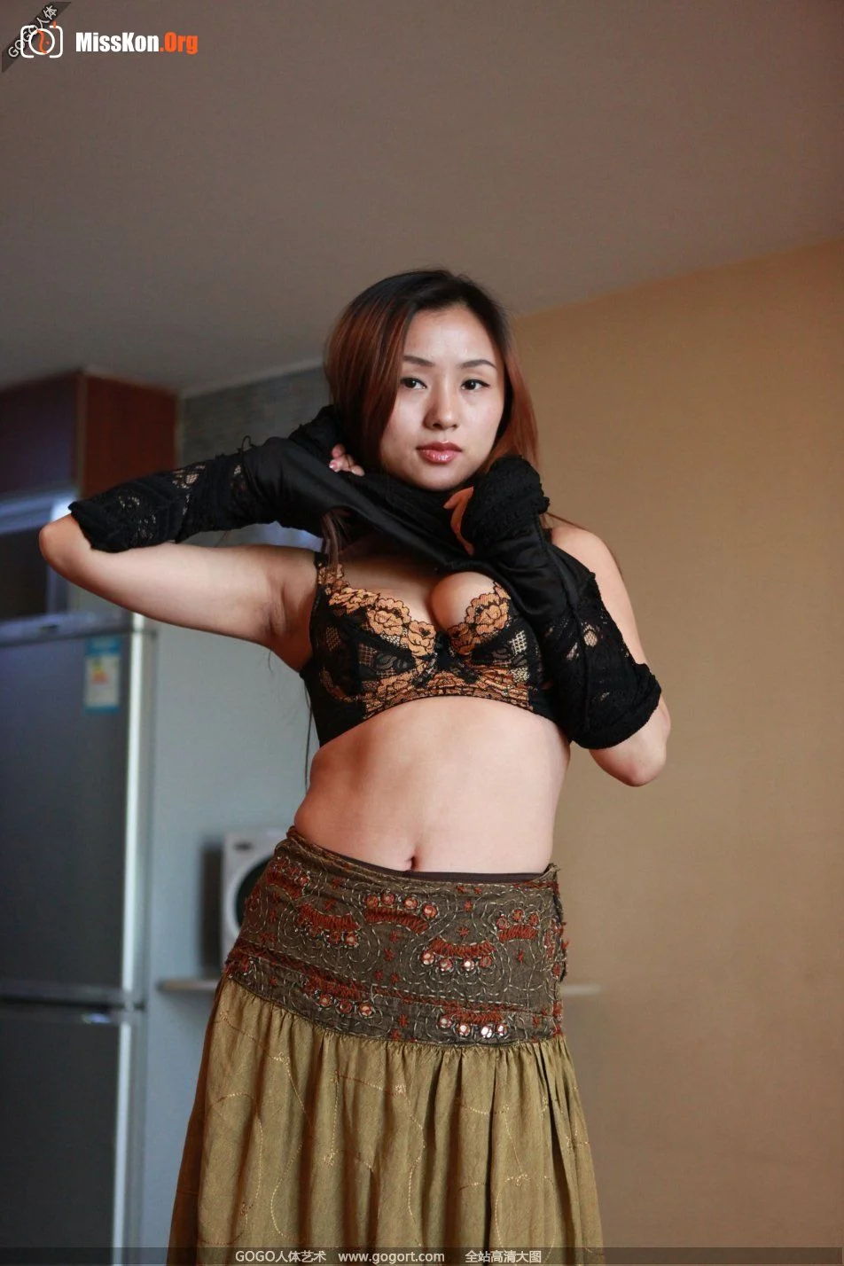 Nude photo set of Chinese model: Xin Yi - Photo 17