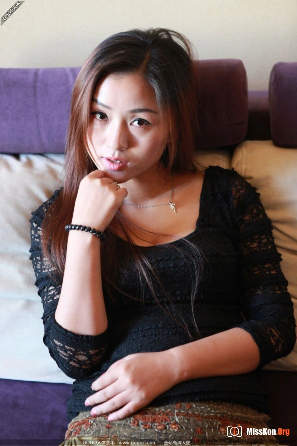 Nude photo set of Chinese model: Xin Yi - Photo 7