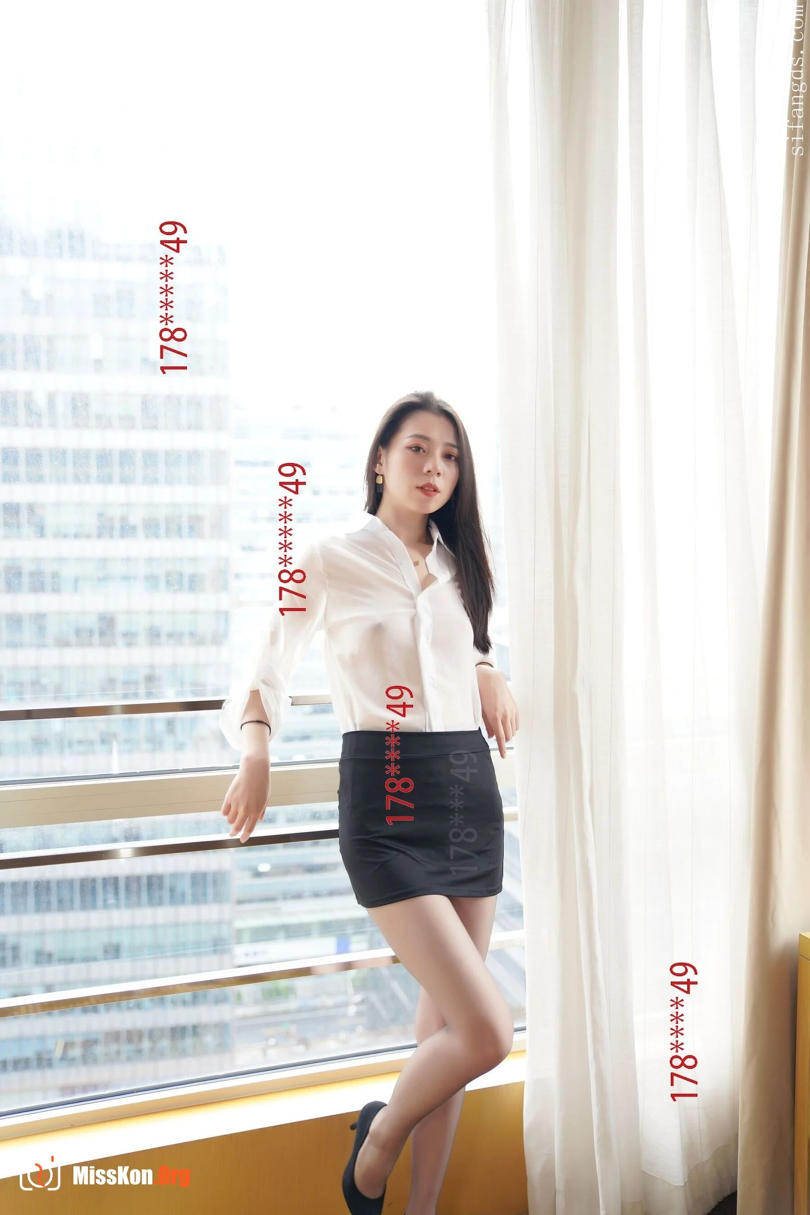 Nude photo set of Chinese model: Yan Mo - Photo 5