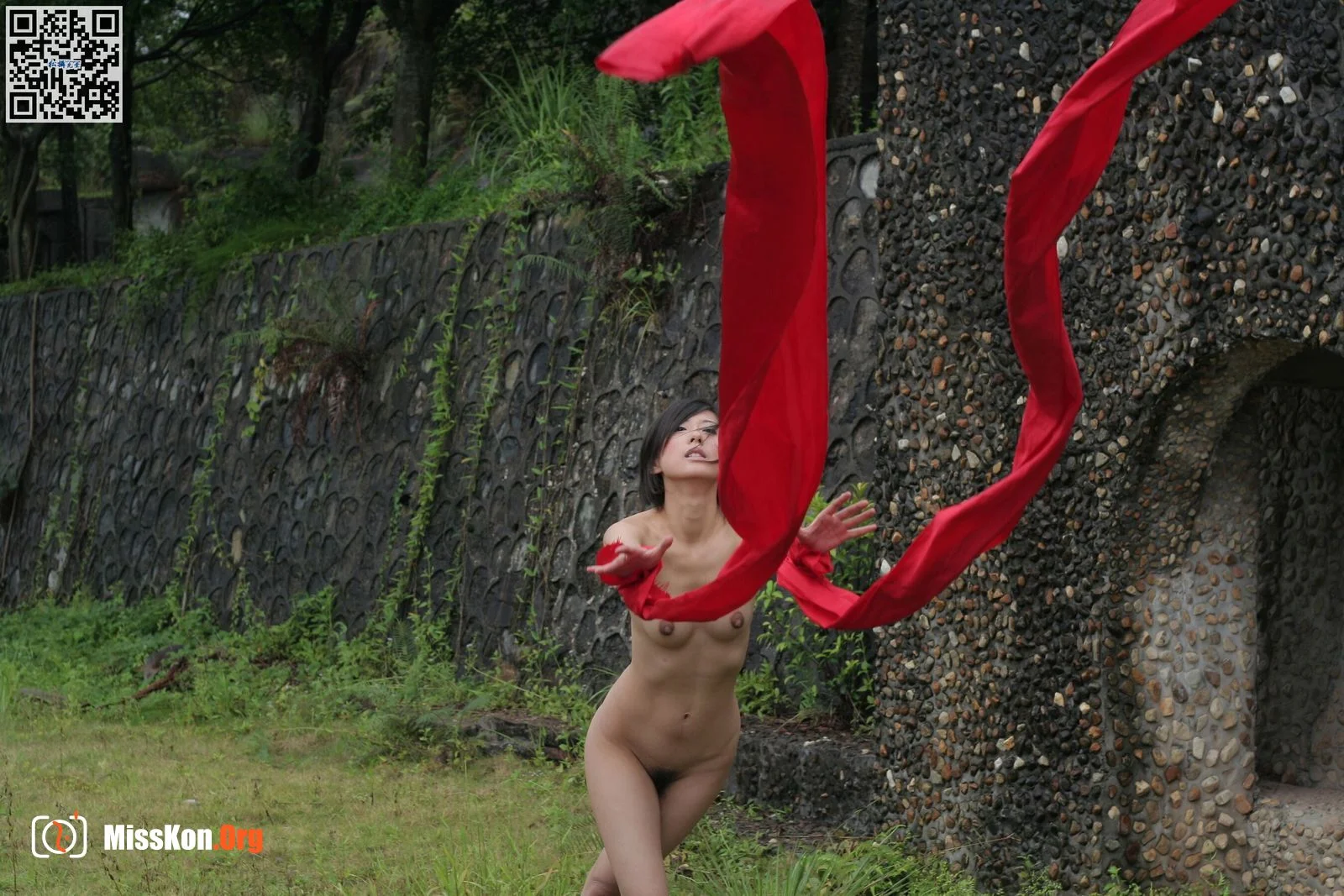 Nude photo set of Chinese model: Yan Yan (2007-05-20) - Photo 14