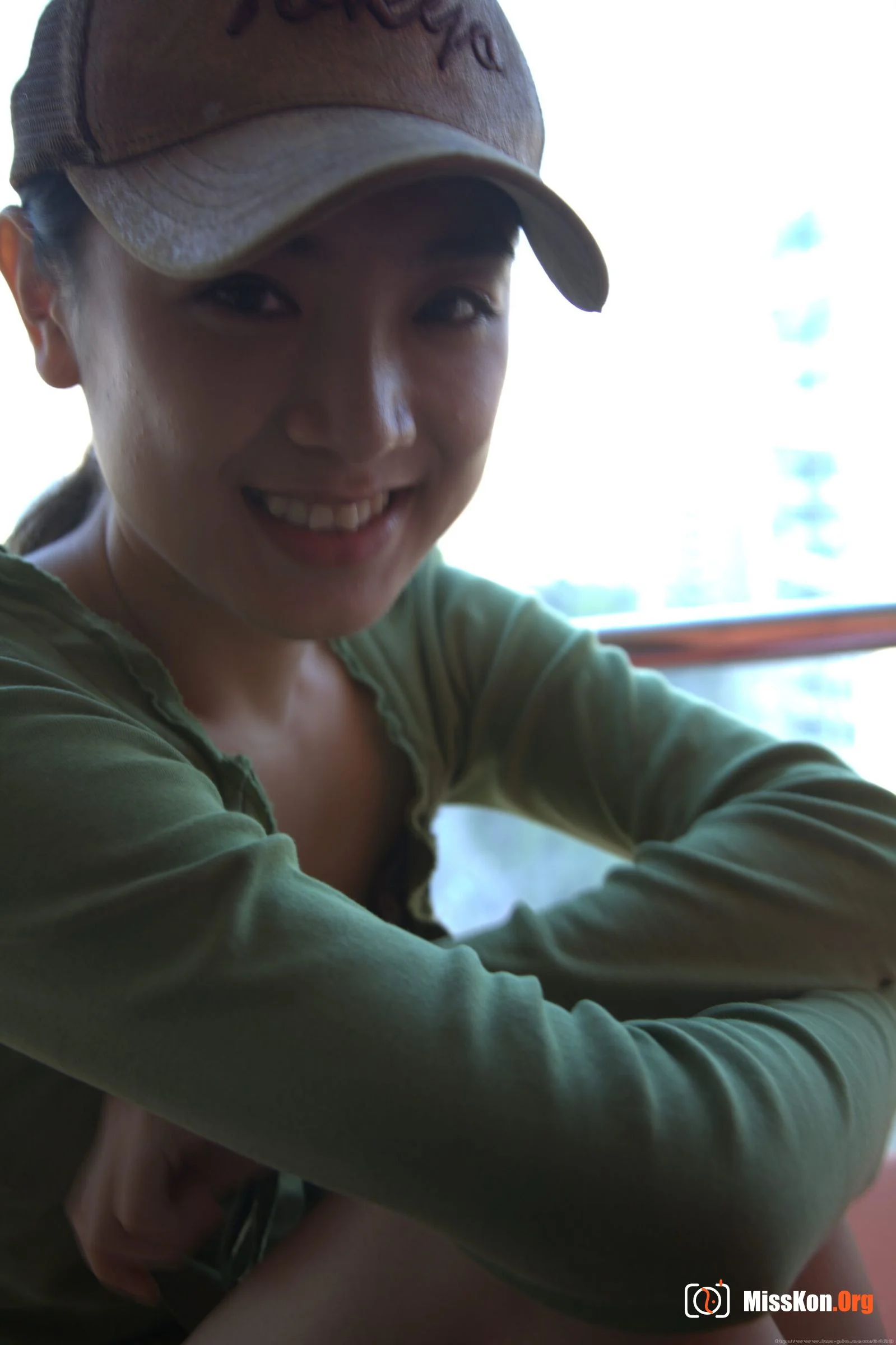 Nude photo set of Chinese model: Yang Yang (2009-09-19) - Photo 18