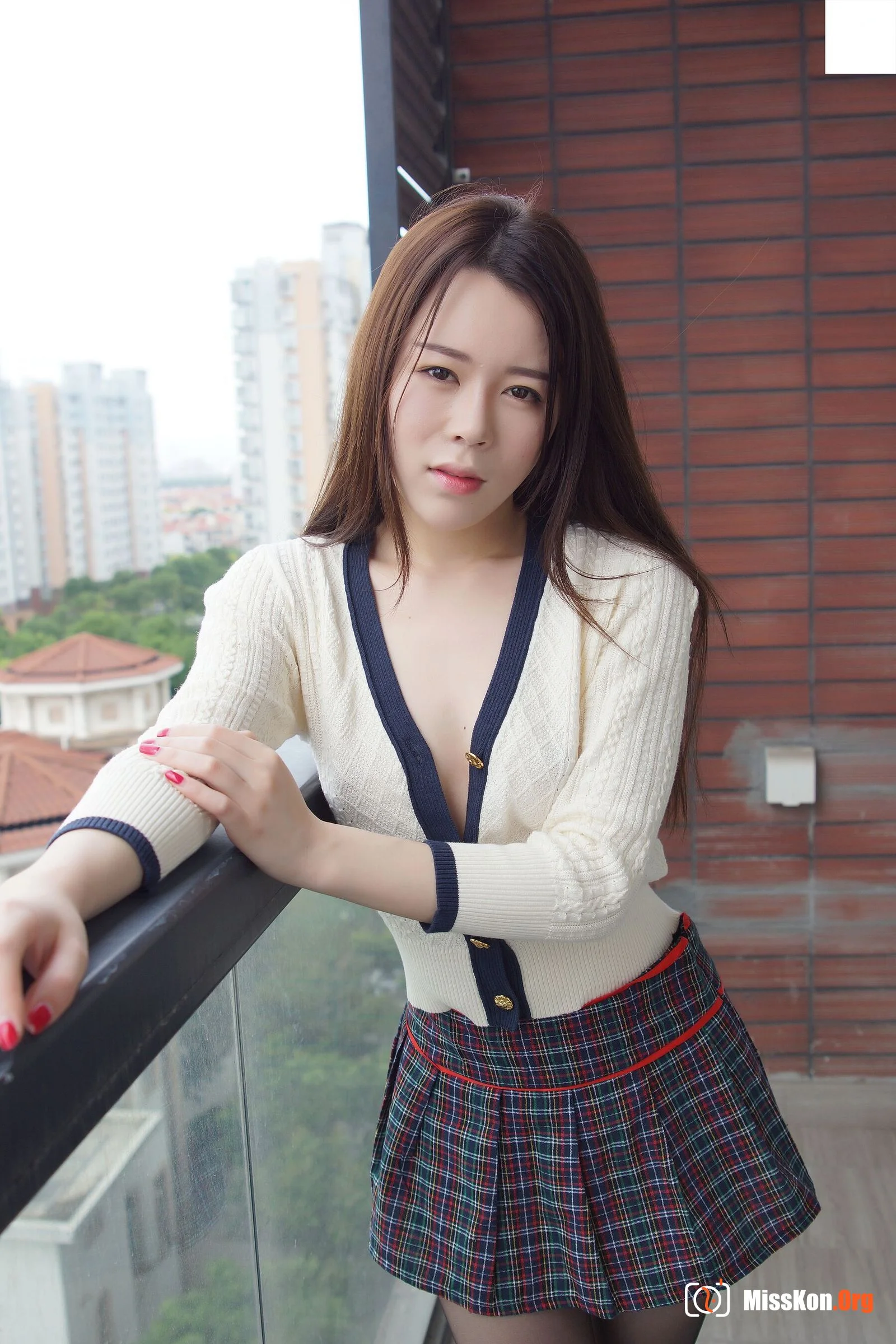 Nude photo set of Chinese model: Yaya - Photo 9
