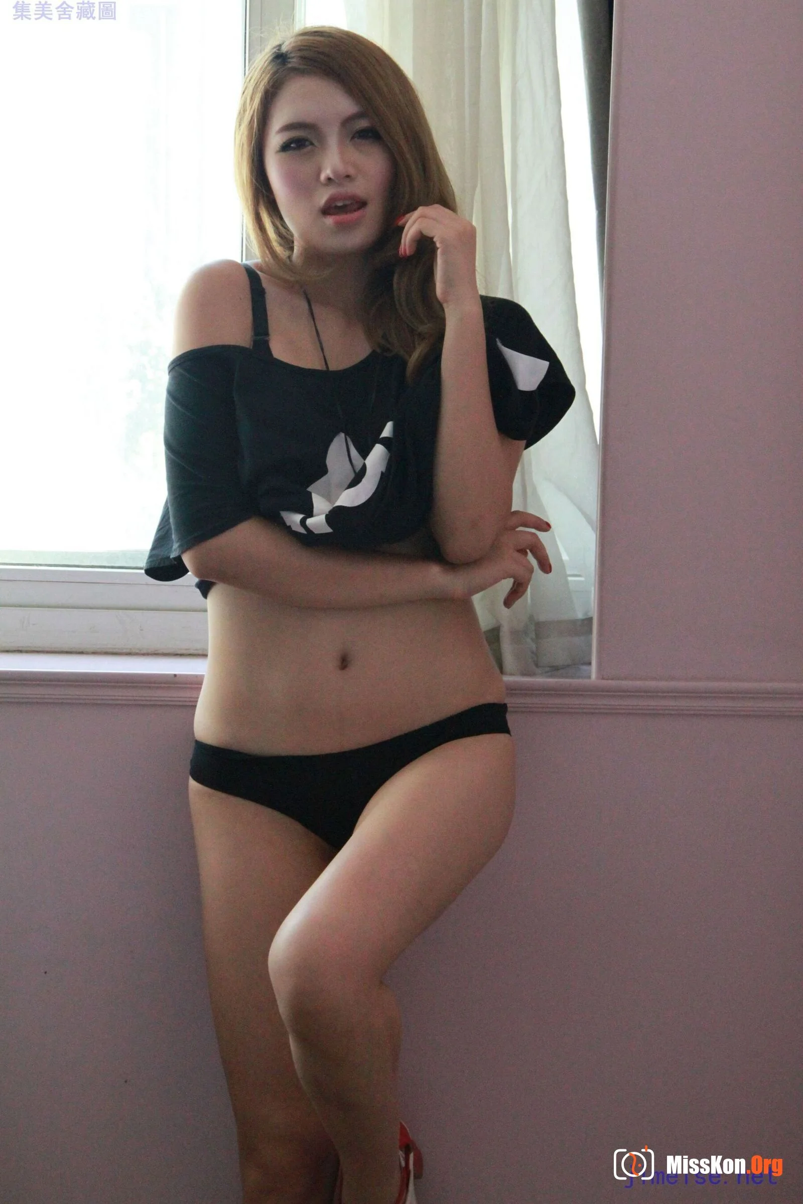 Nude photo set of Chinese model: Ye Tong (2013-08-23) - Photo 11