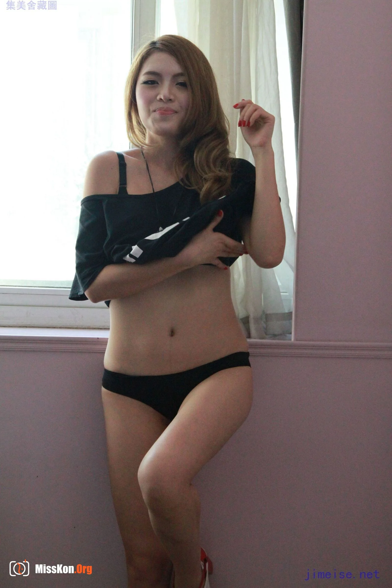 Nude photo set of Chinese model: Ye Tong (2013-08-23) - Photo 12