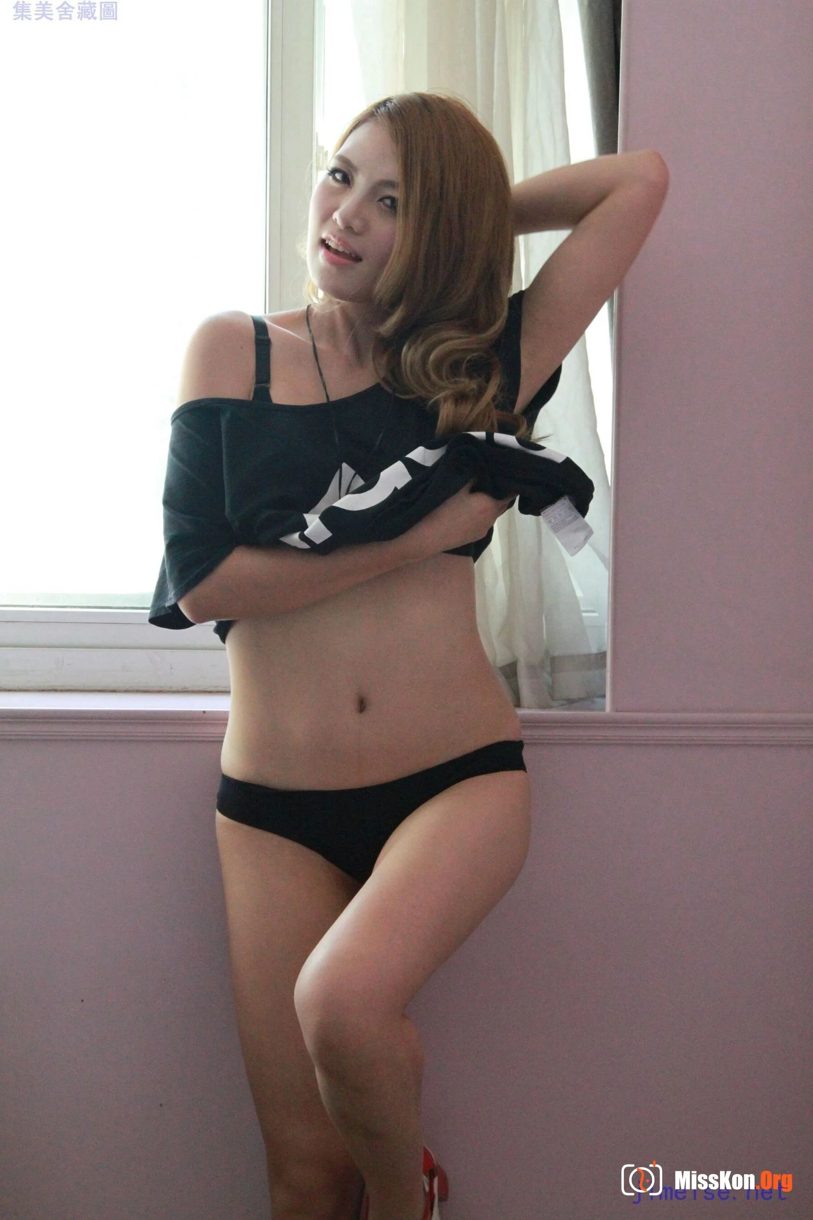 Nude photo set of Chinese model: Ye Tong (2013-08-23) - Photo 13
