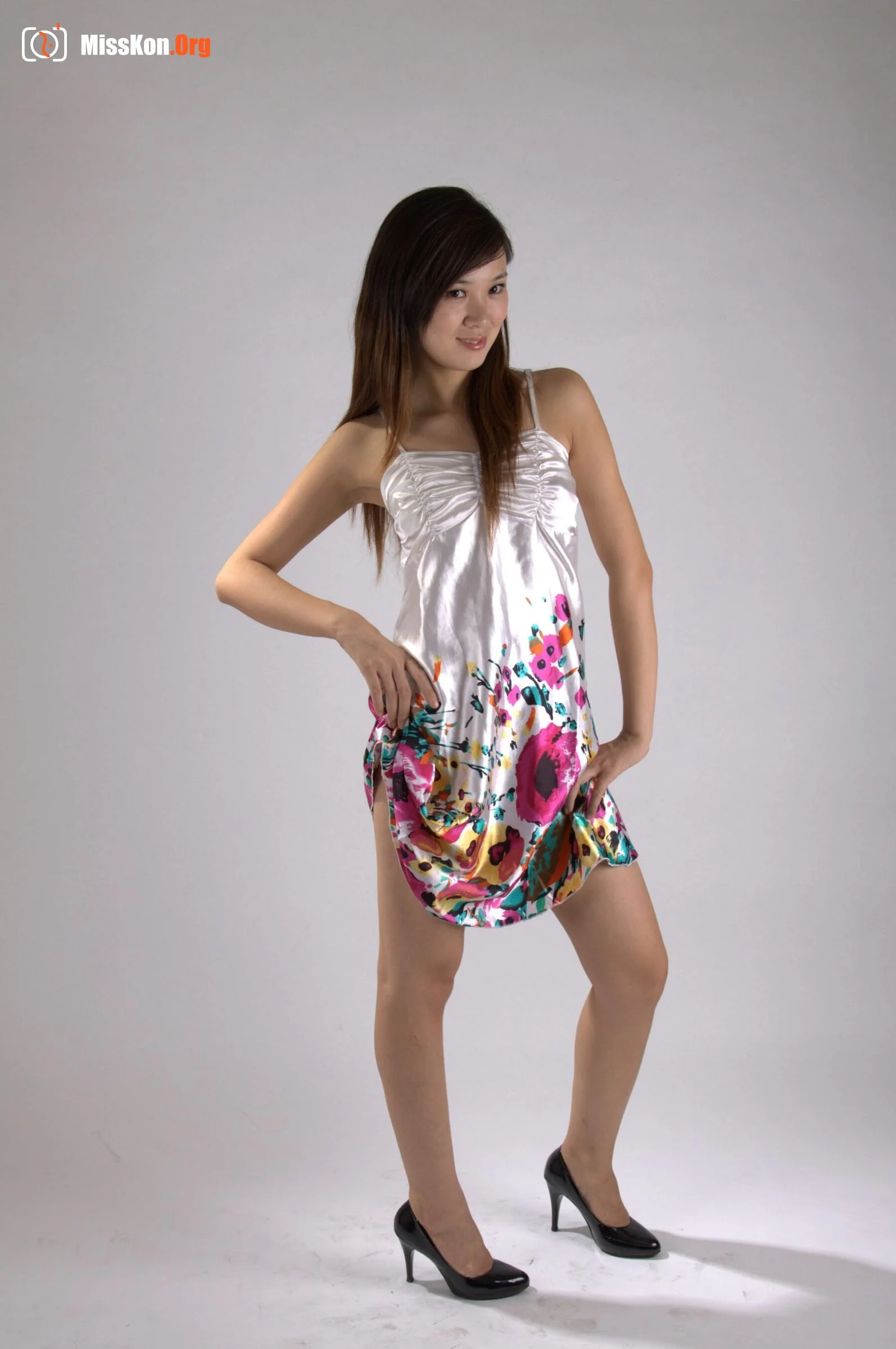 Nude photo set of Chinese model: Ye Xue (2011-04-23) - Photo 13