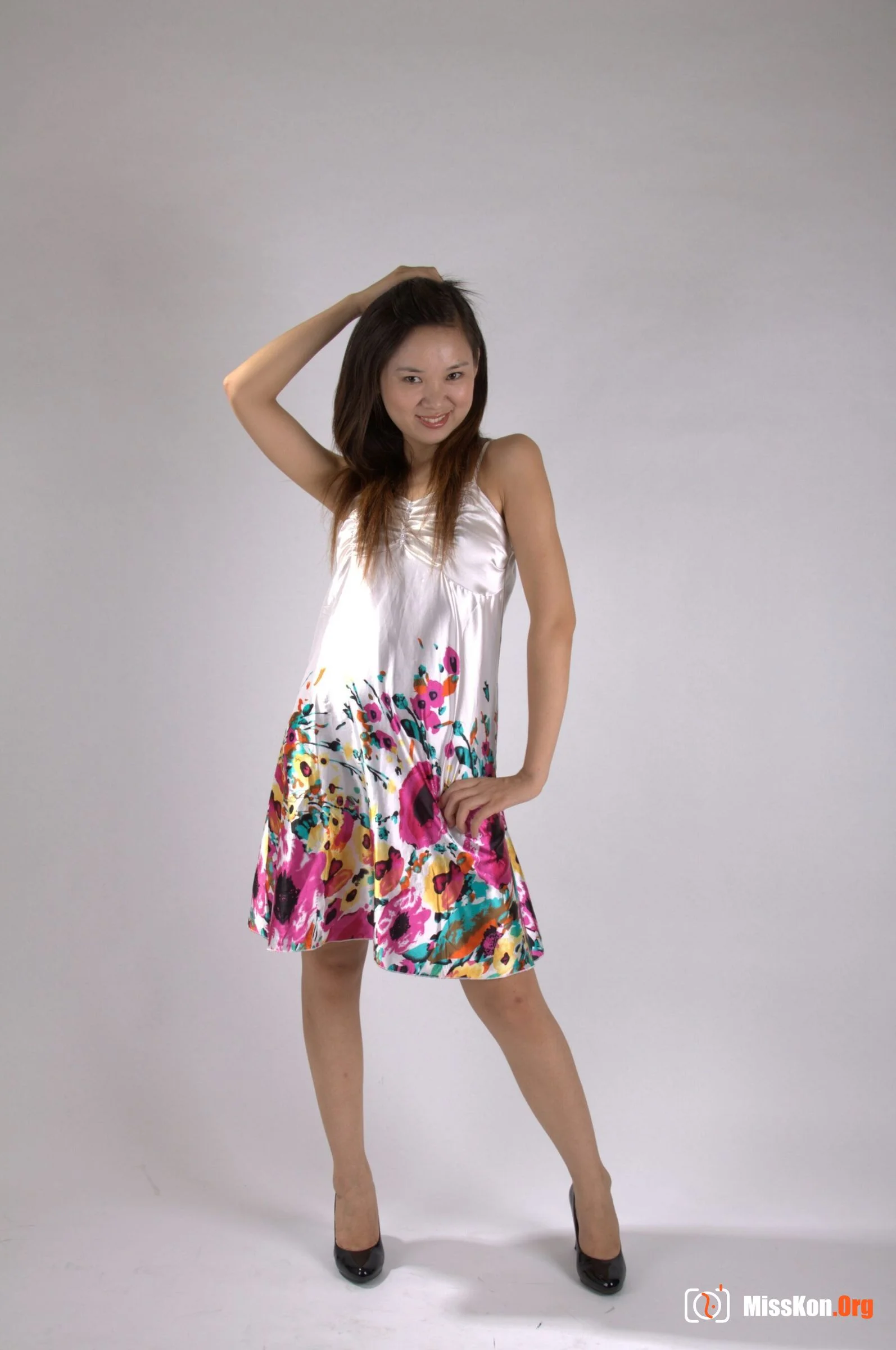 Nude photo set of Chinese model: Ye Xue (2011-04-23) - Photo 2