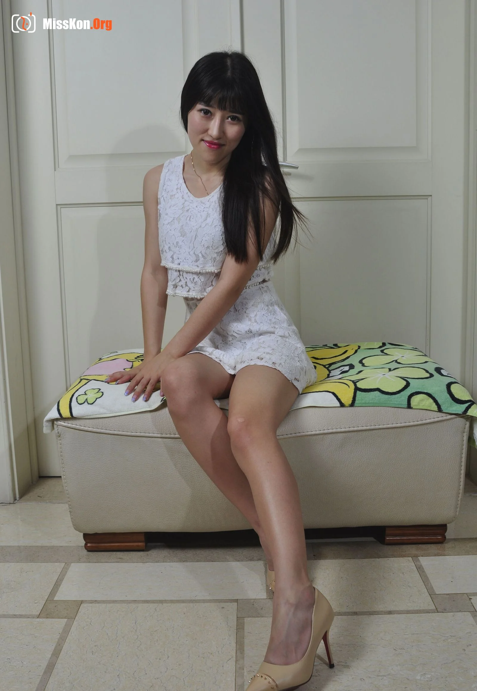 Nude photo set of Chinese model: Yilin (2016-06-01) - Photo 16