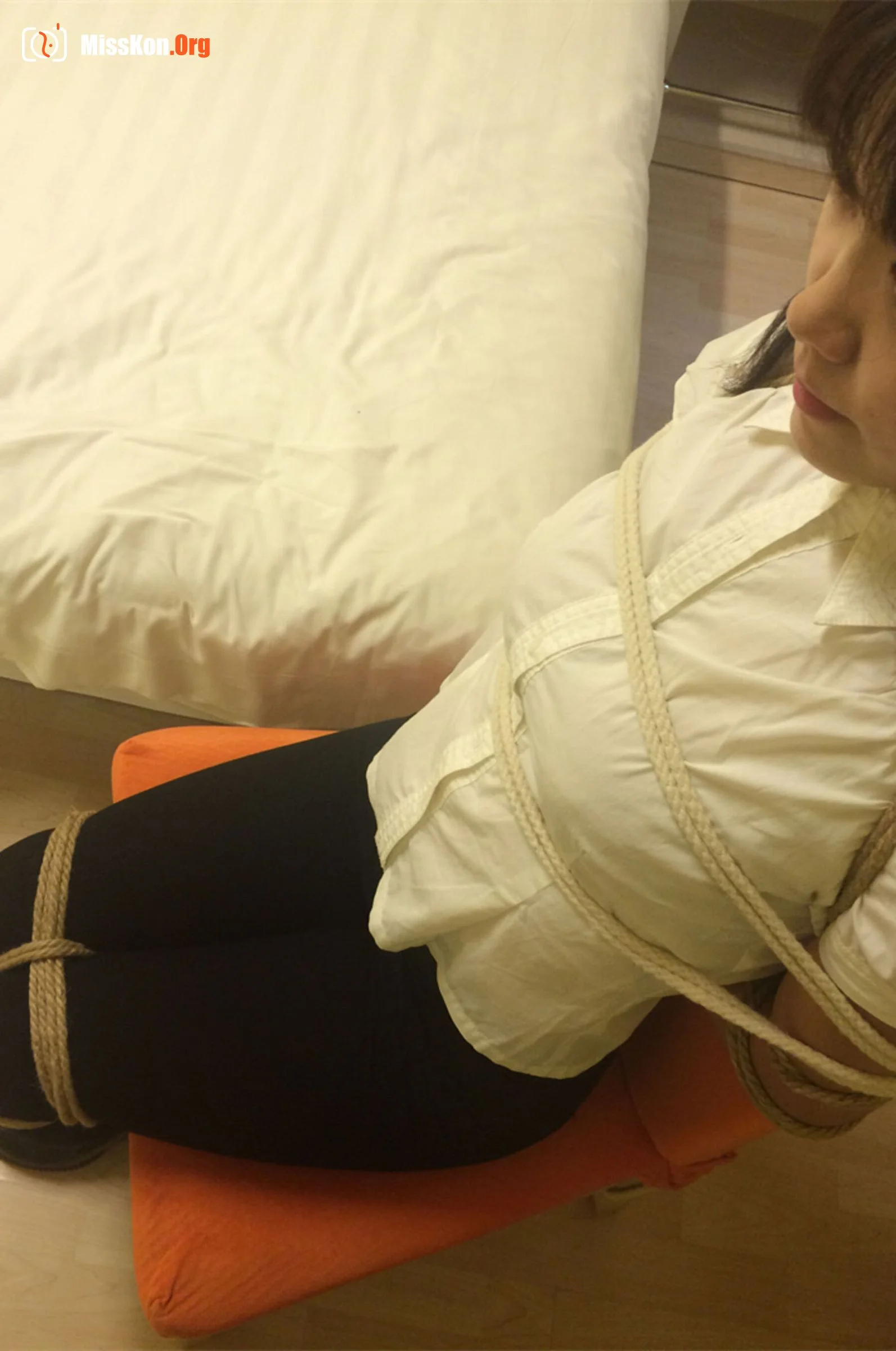 Nude photo set of Chinese model: Yingzi (2021-11-20) - Photo 16