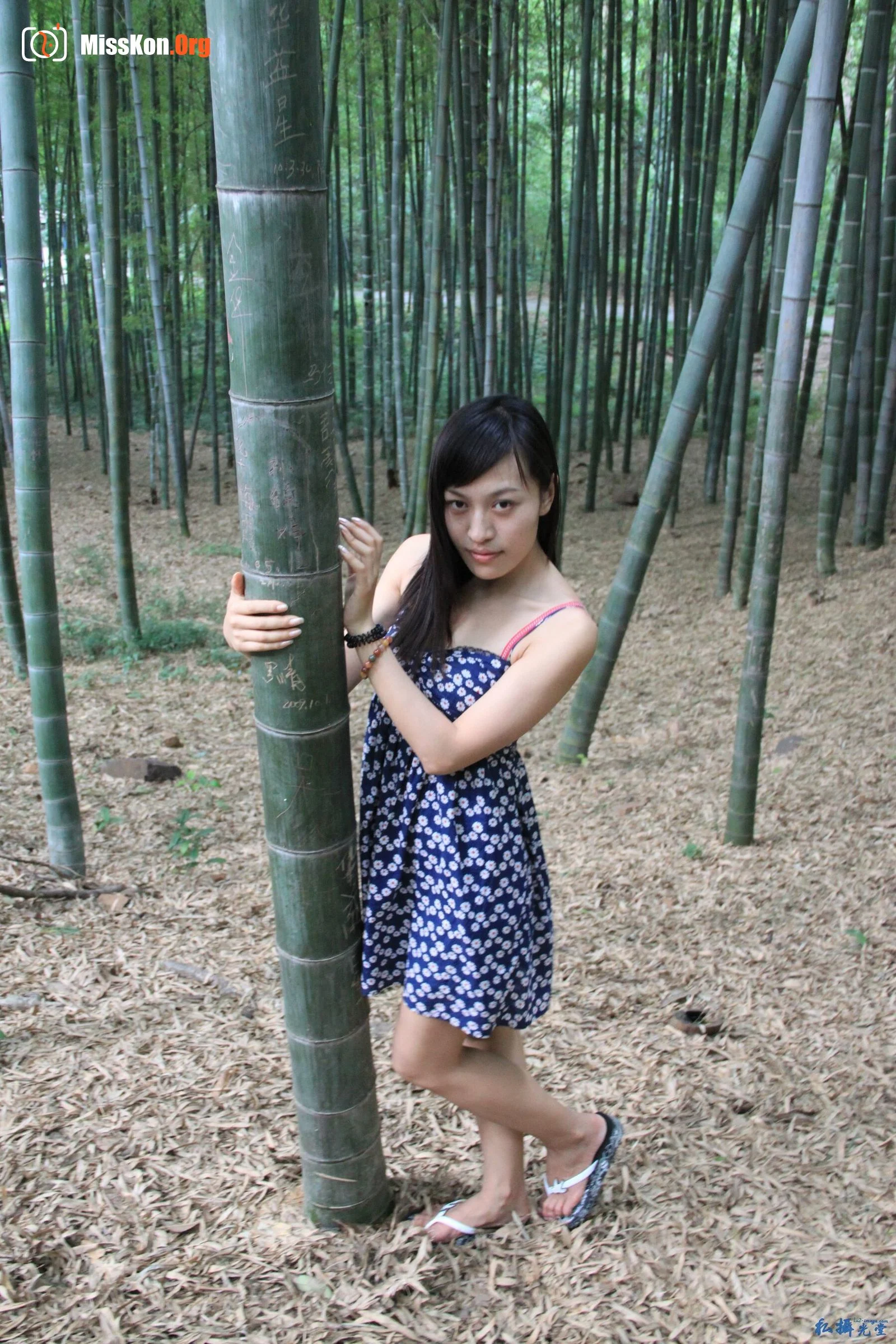 Nude photo set of Chinese model: Yiyi (2010-07-25) - Photo 10