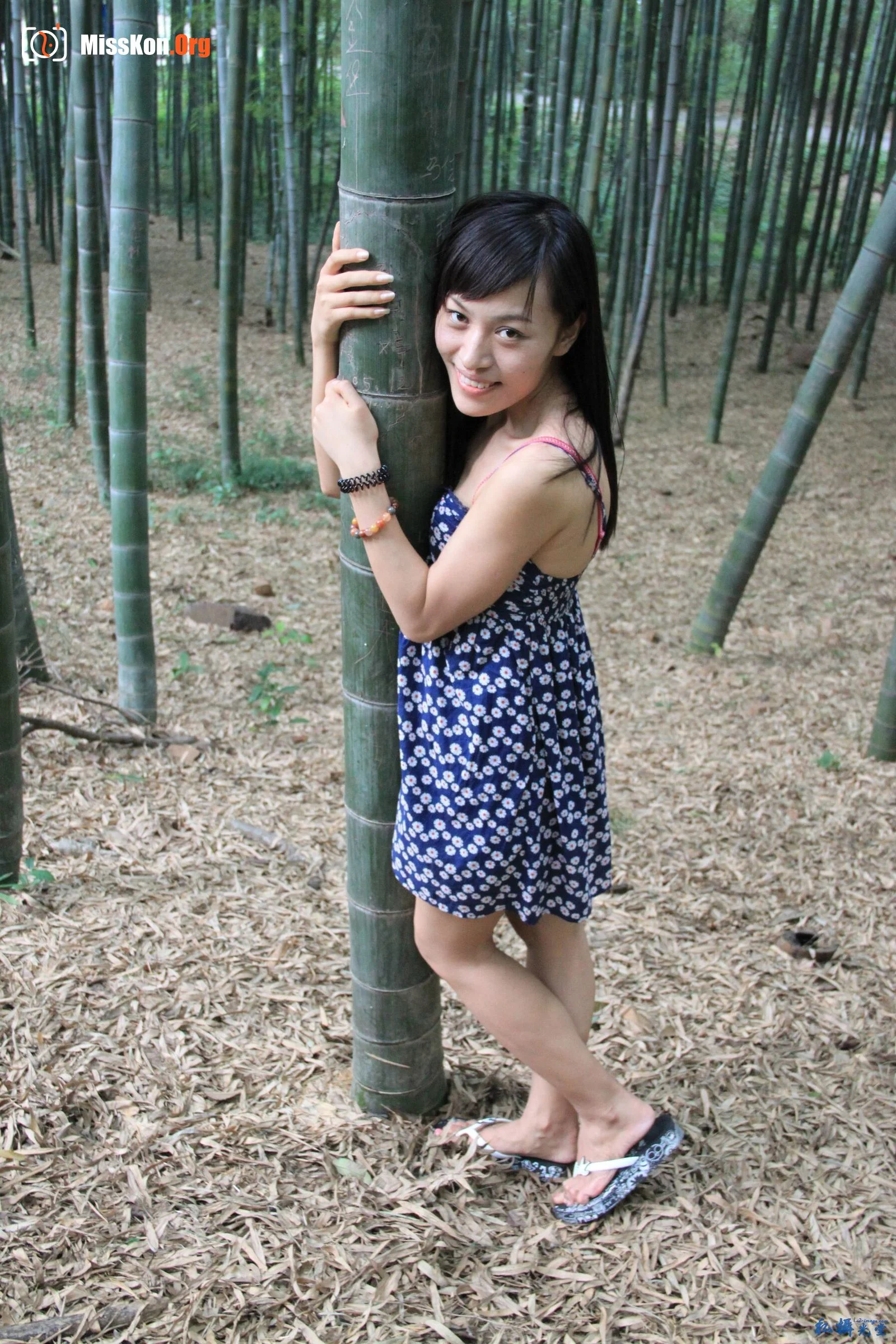 Nude photo set of Chinese model: Yiyi (2010-07-25) - Photo 12