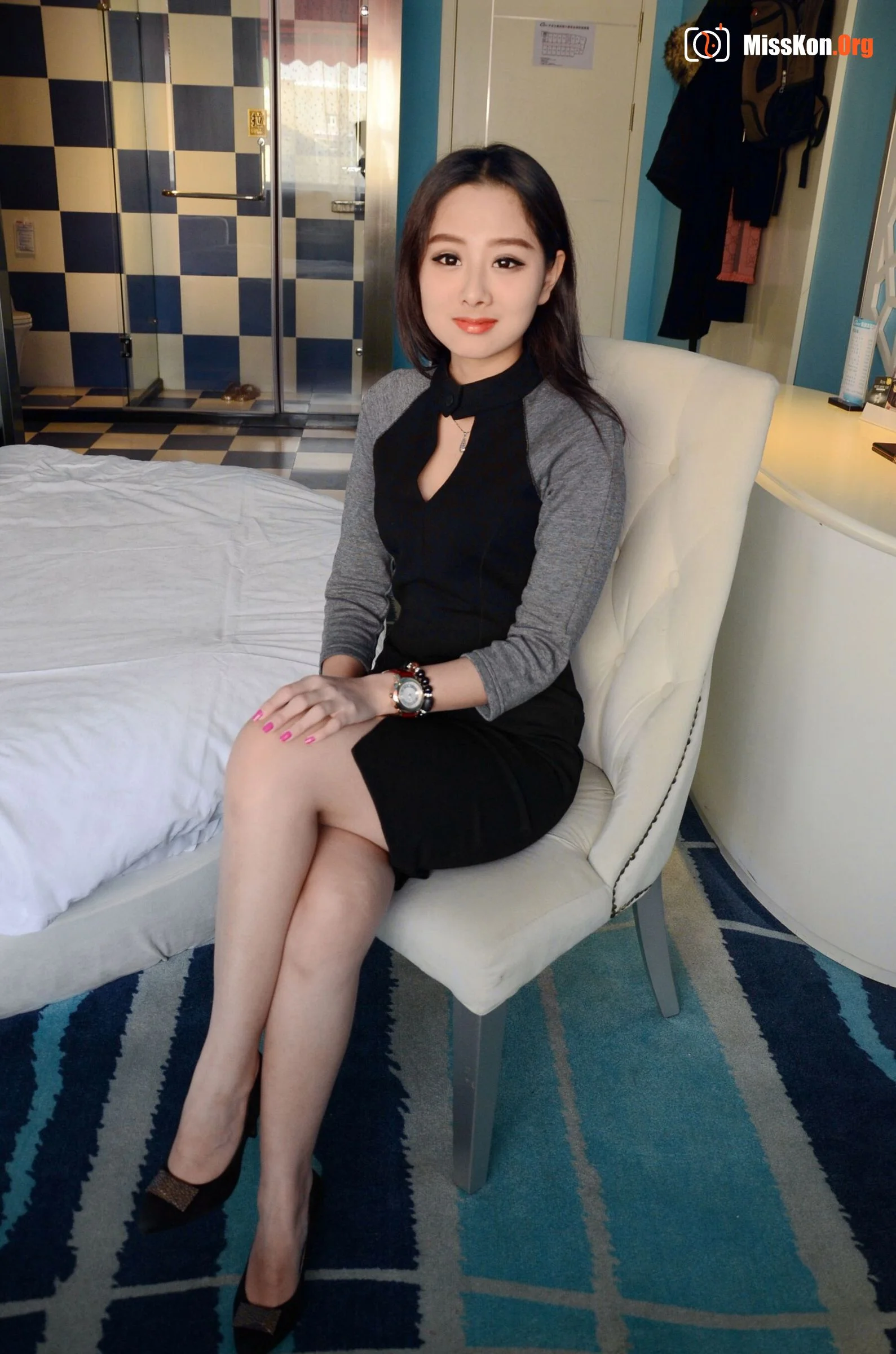 Nude photo set of Chinese model: Yu Zihan (2015-09-15) - Photo 16