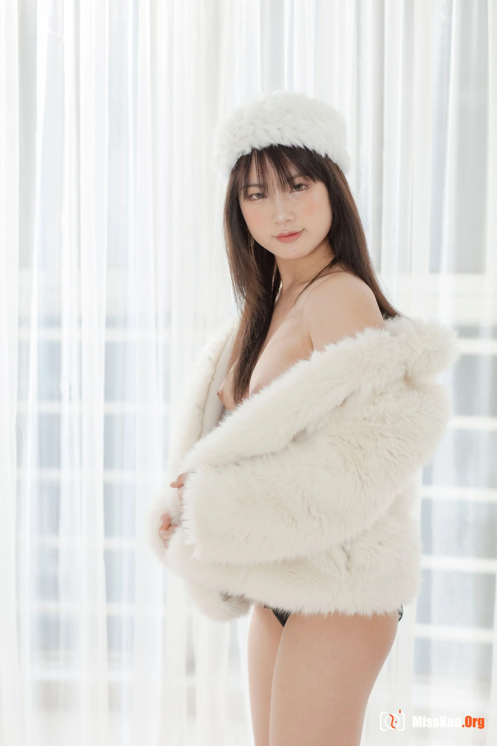 Nude photo set of Chinese model: Yunjin (2020-12-16) - Photo 28