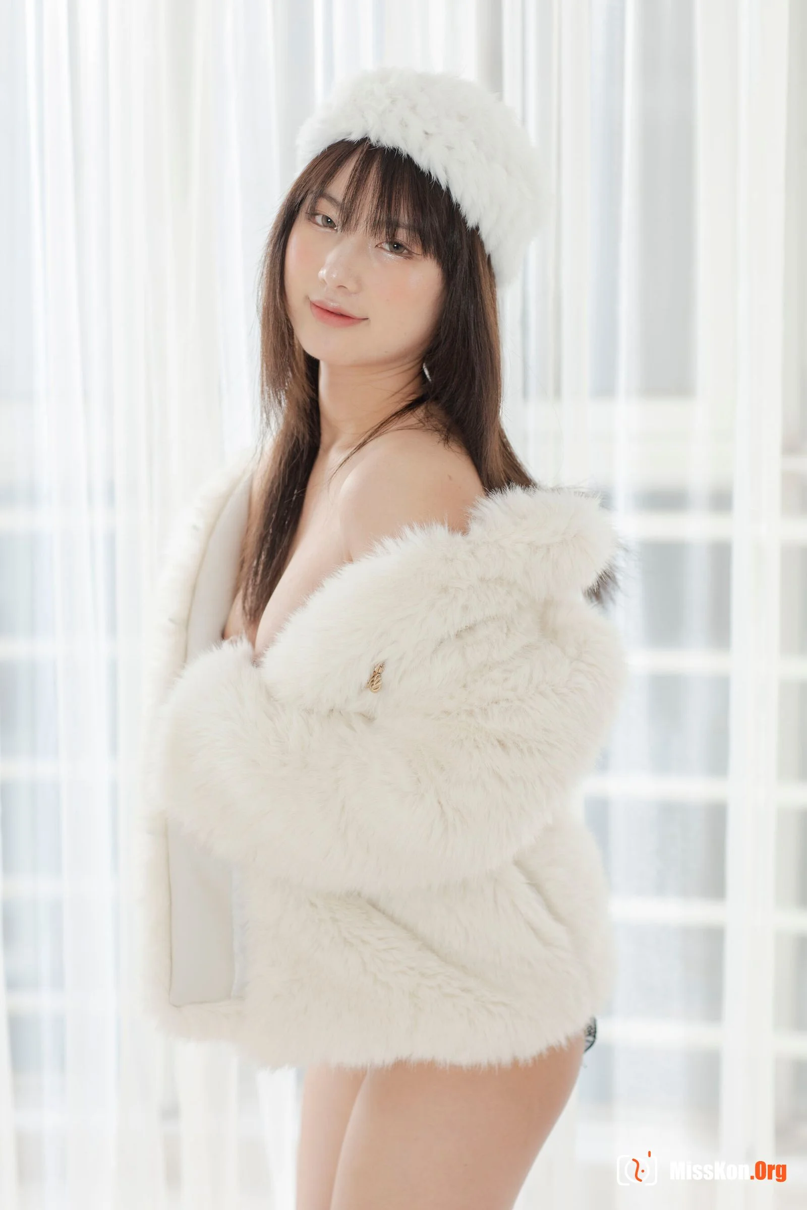 Nude photo set of Chinese model: Yunjin (2020-12-16) - Photo 33