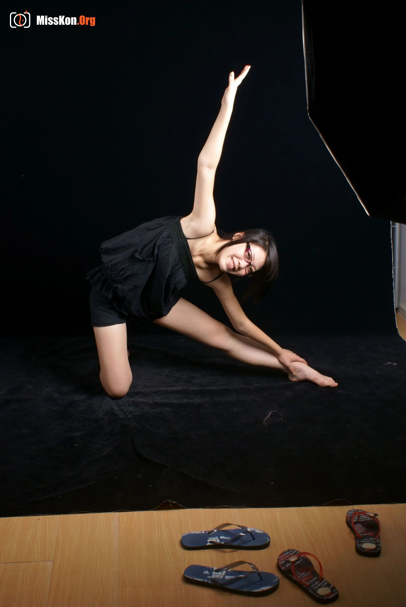 Nude photo set of Chinese model: Yuting (2008-08-26) - Photo 10