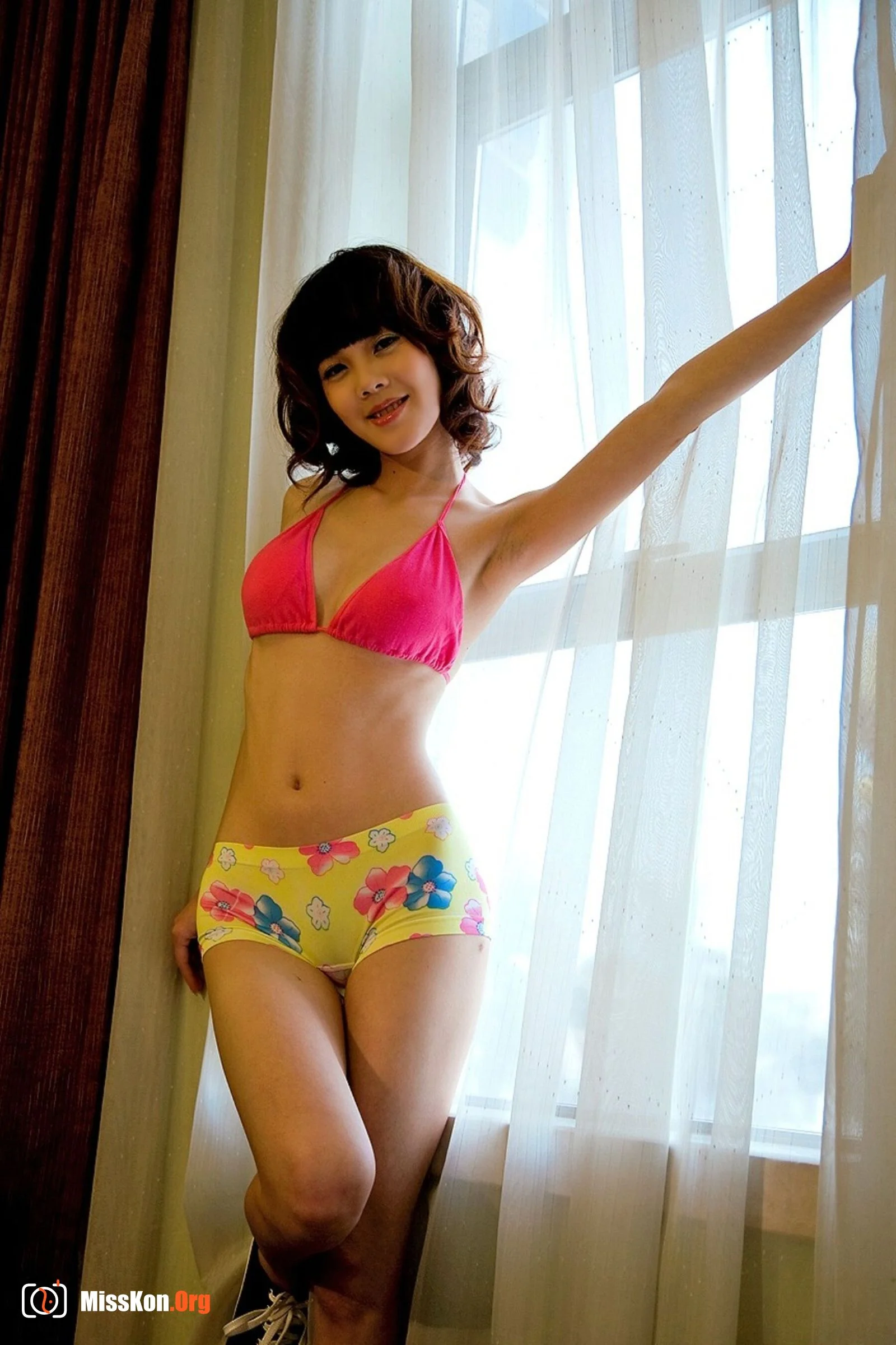 Nude photo set of Chinese model: Zeng Xiaowei - Photo 7