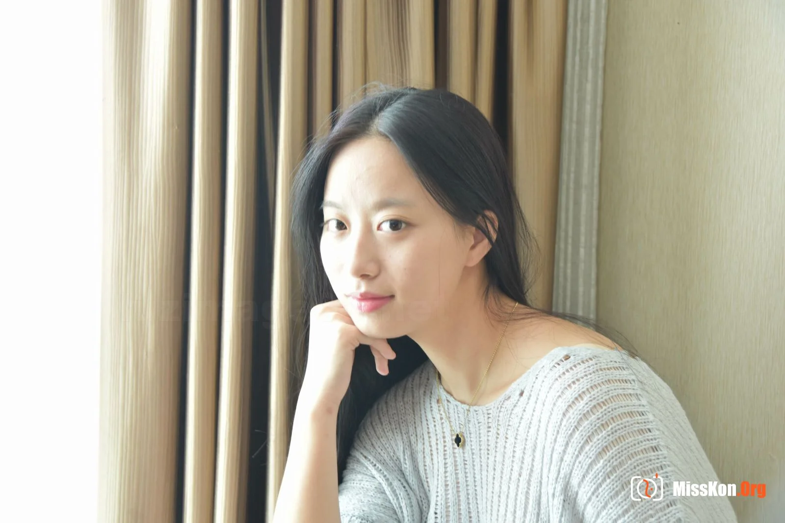 Nude photo set of Chinese model: Zhang Chenchen (2015-10-19) - Photo 11