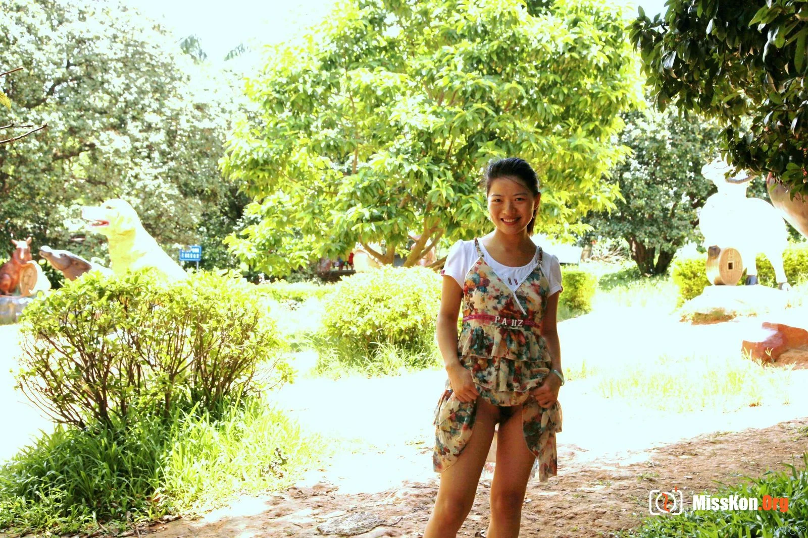 Nude photo set of Chinese model: Zhang Jie (2009-07-30) - Photo 10
