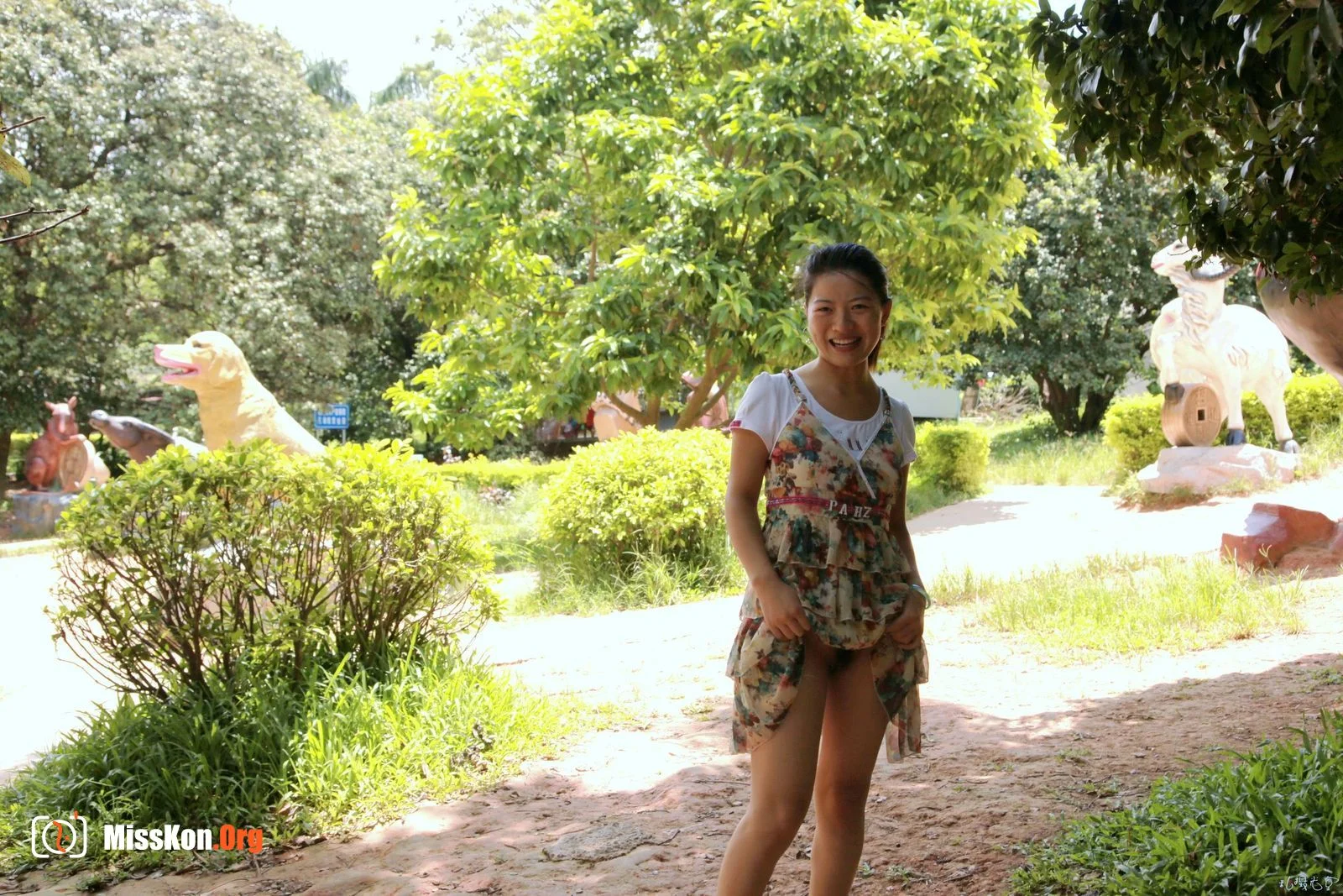 Nude photo set of Chinese model: Zhang Jie (2009-07-30) - Photo 11