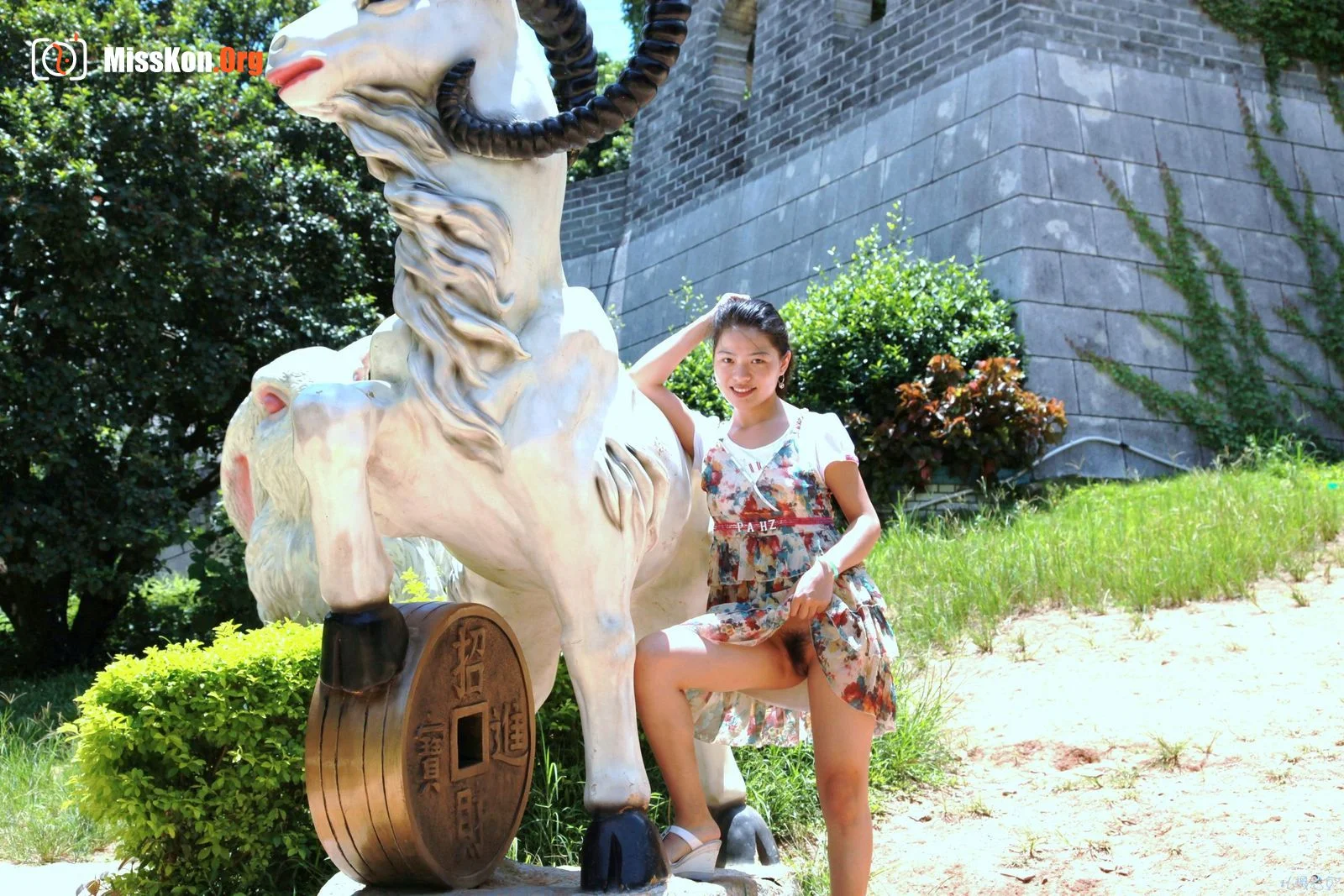 Nude photo set of Chinese model: Zhang Jie (2009-07-30) - Photo 19