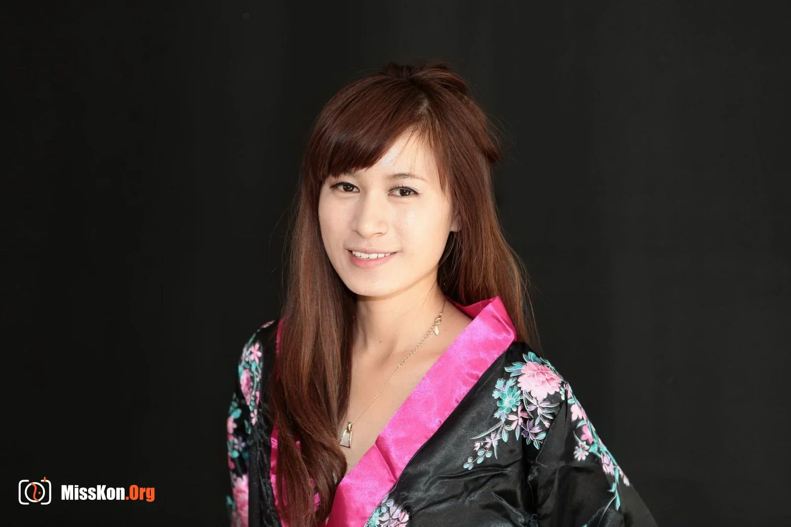 Nude photo set of Chinese model: Zhang Yang (AISI) (2012-08-14) - Photo 4