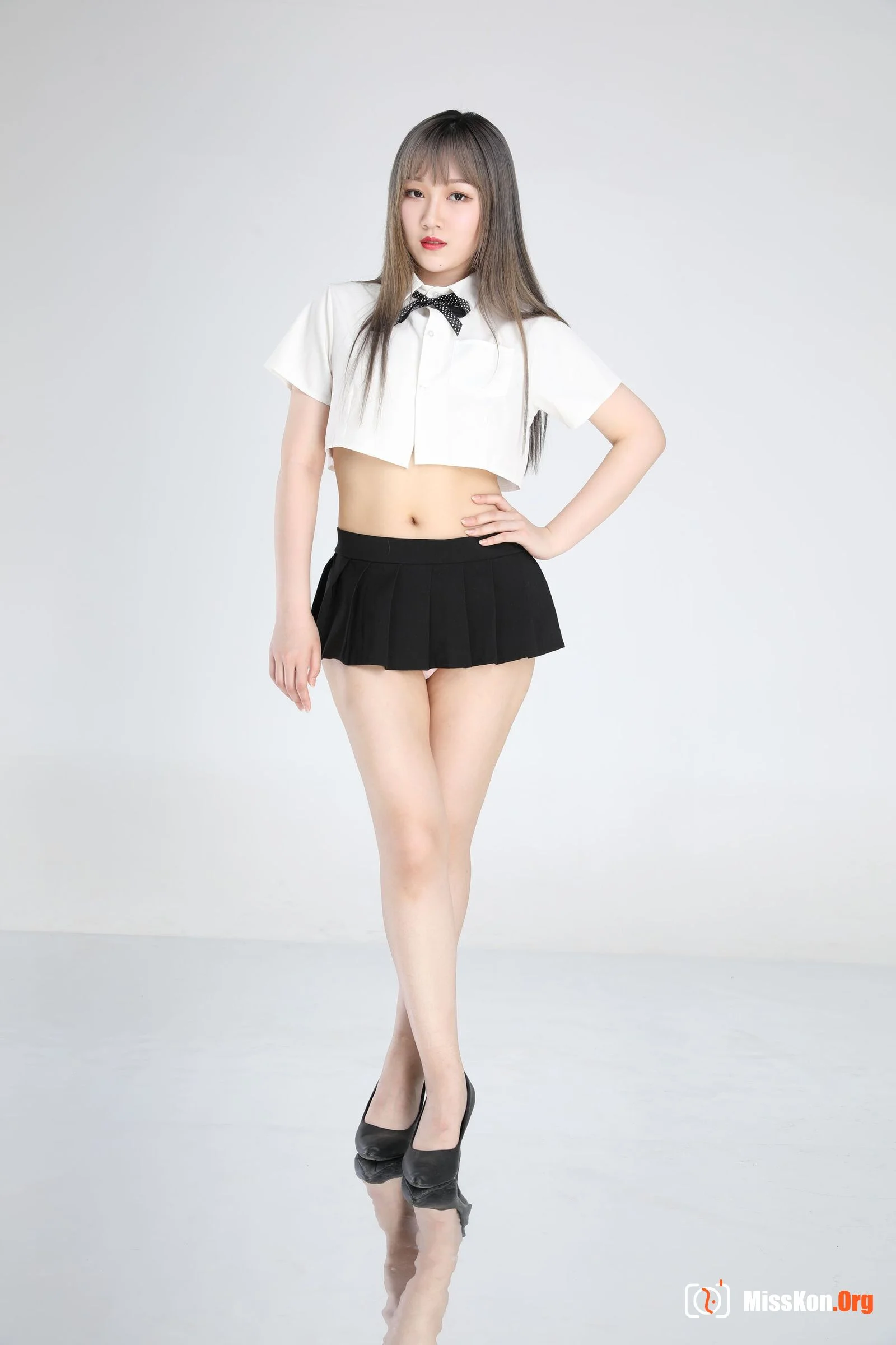 Nude photo set of Chinese model: Zhang Yuting (2021-05-23) - Photo 14