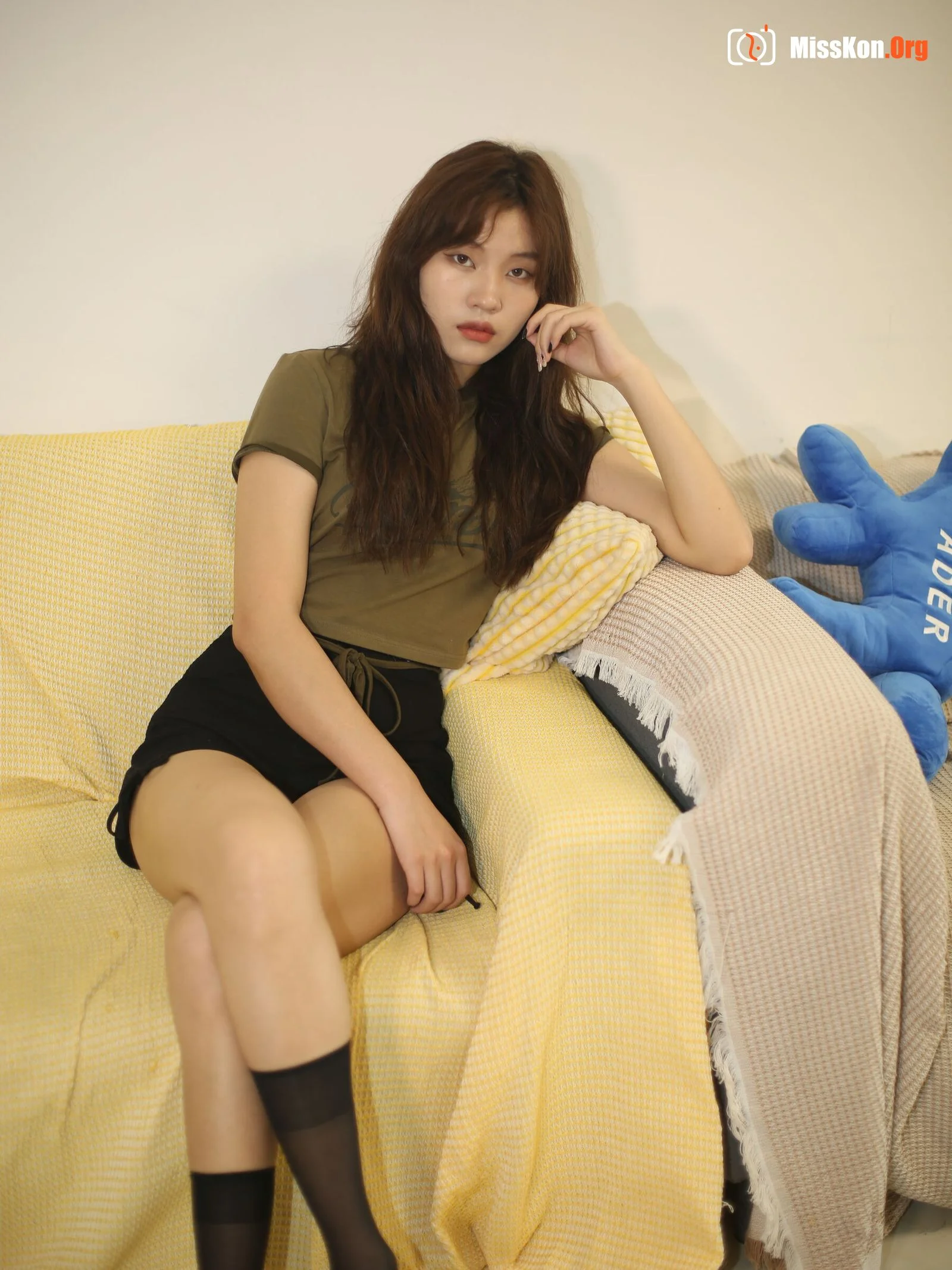 Nude photo set of Chinese model: Zhou Jing (2022-05-21) - Photo 6