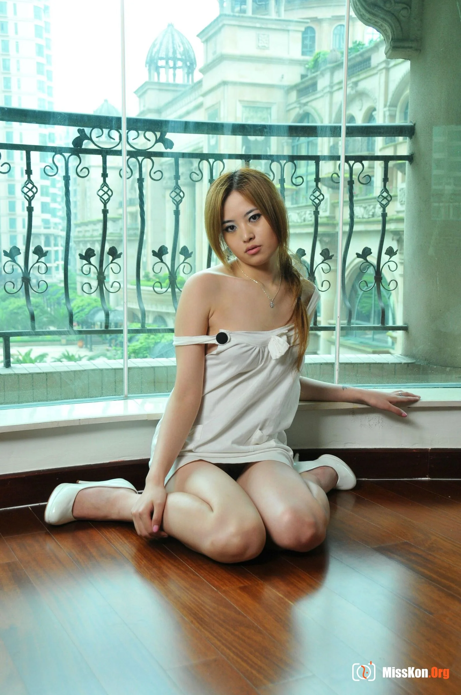 Nude photo set of Chinese model: Zuer (2010-02-25) - Photo 5