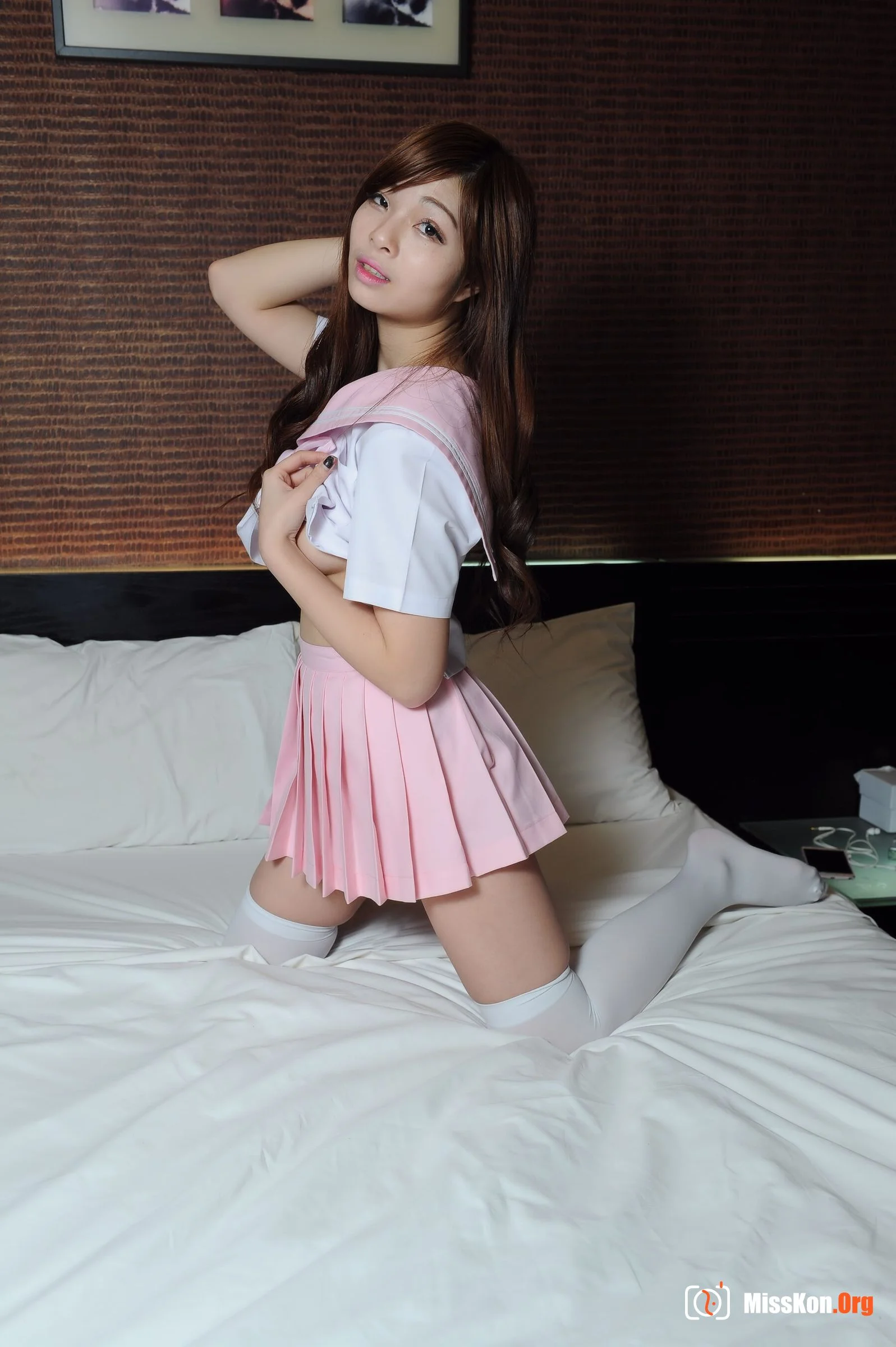 Nude photo set of Hongkong model: Kammy (2017-05-18) - Photo 13