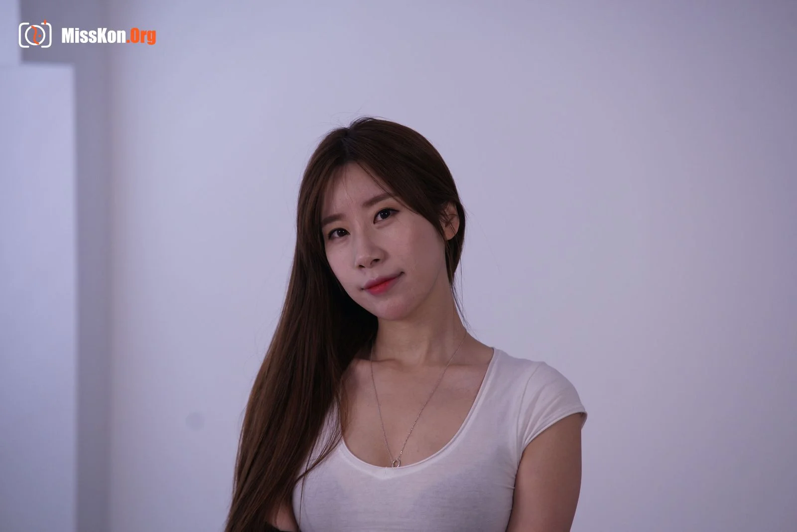 Nude photo set of Korean model: - Photo 14