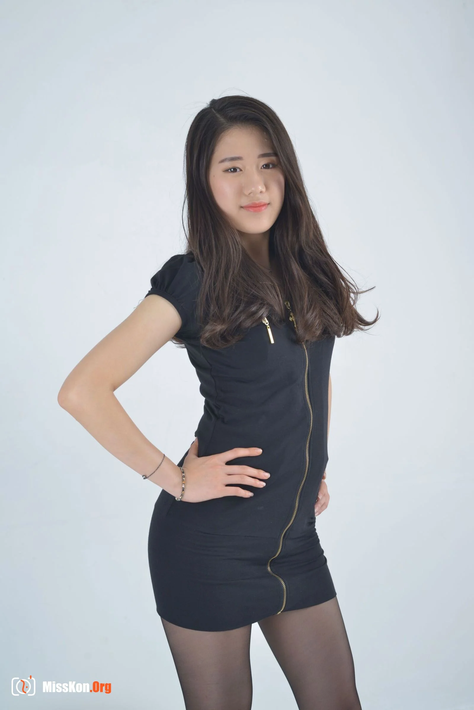 Nude photo set of Korean model: 慧珍 (Heejin) (2015-05-15) - Photo 14